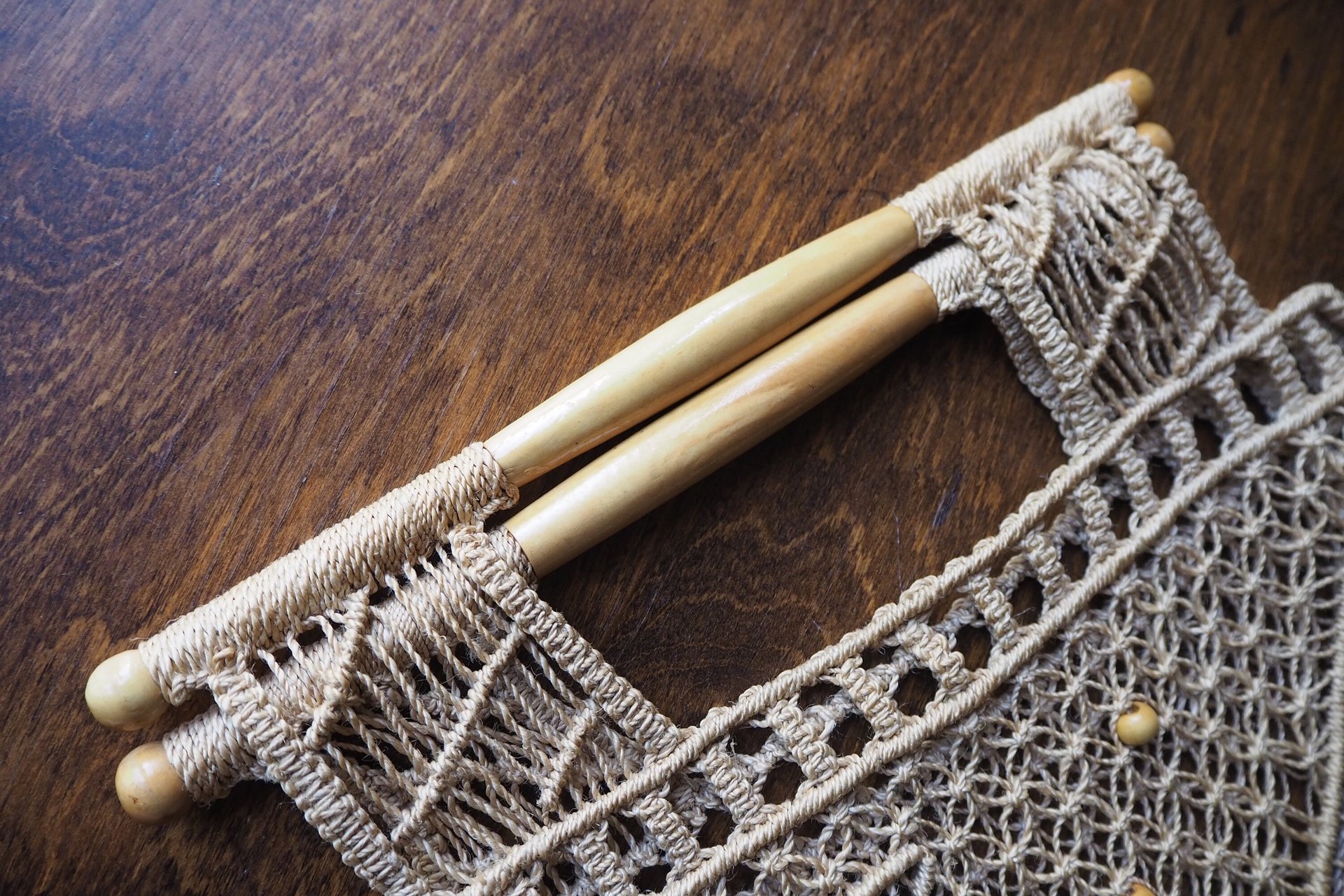 Vintage macrame bag | Macrame bag | Macrame woven handbag with wooden handles | Boho macrame bag