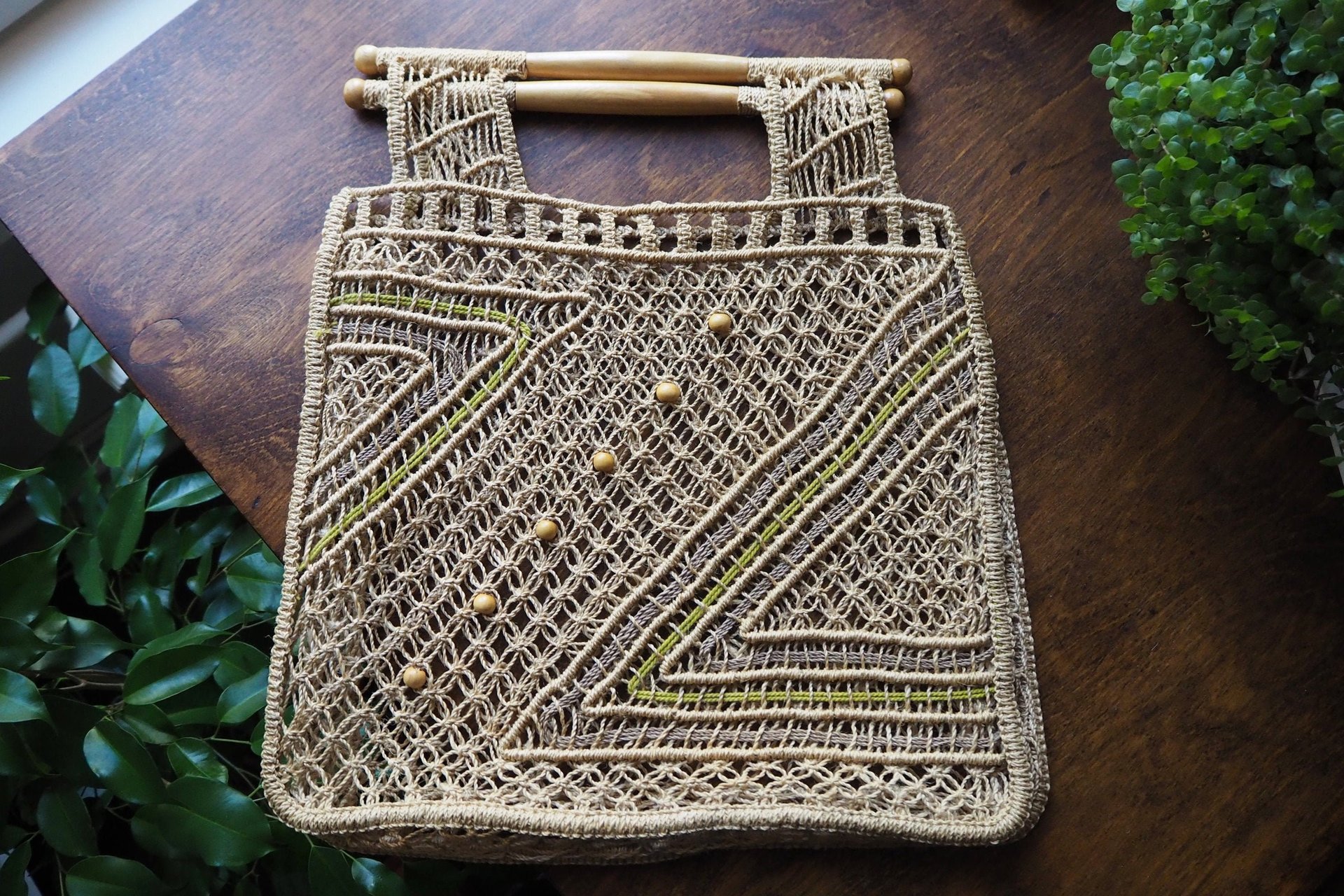 Vintage macrame bag | Macrame bag | Macrame woven handbag with wooden handles | Boho macrame bag