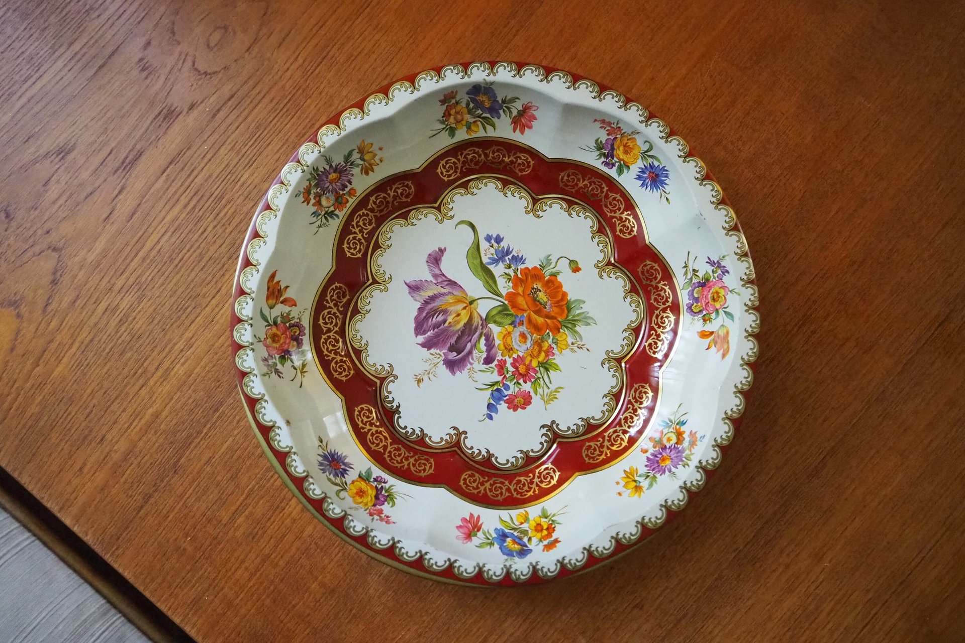 Vintage Daher Decorated Ware bowl | Vintage floral tin bowl | Vintage scalloped tin bowl