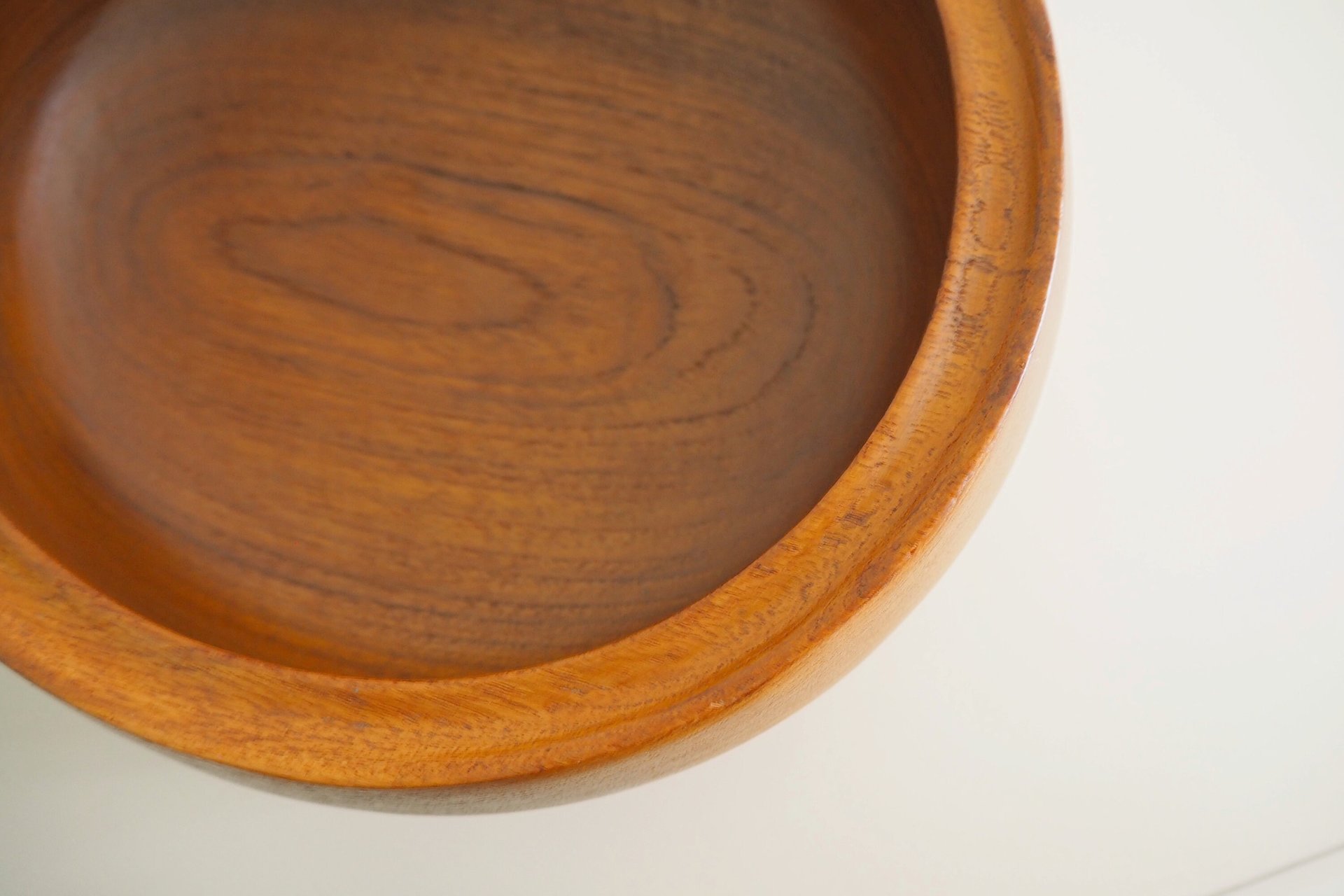 Vintage wooden bowl | Large teak fruit bowl | Large vintage teak bowl | Large wooden bowl