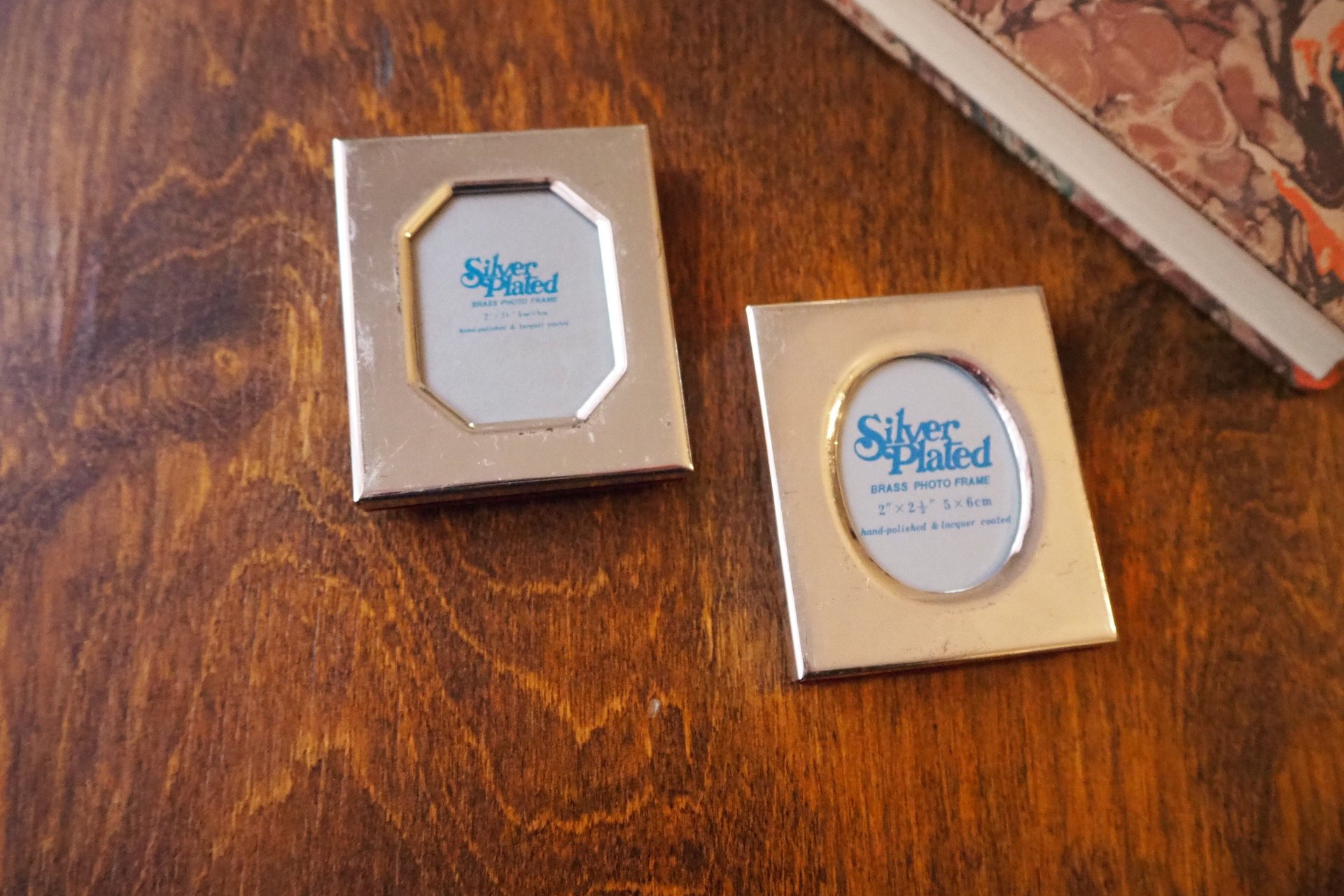 Vintage picture frames | Set of two silver plated frames | Silver plated picture frames | Tiny vintage picture frames
