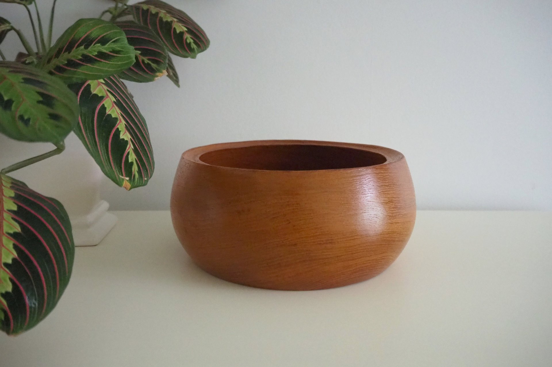 Vintage wooden bowl | Large teak fruit bowl | Large vintage teak bowl | Large wooden bowl