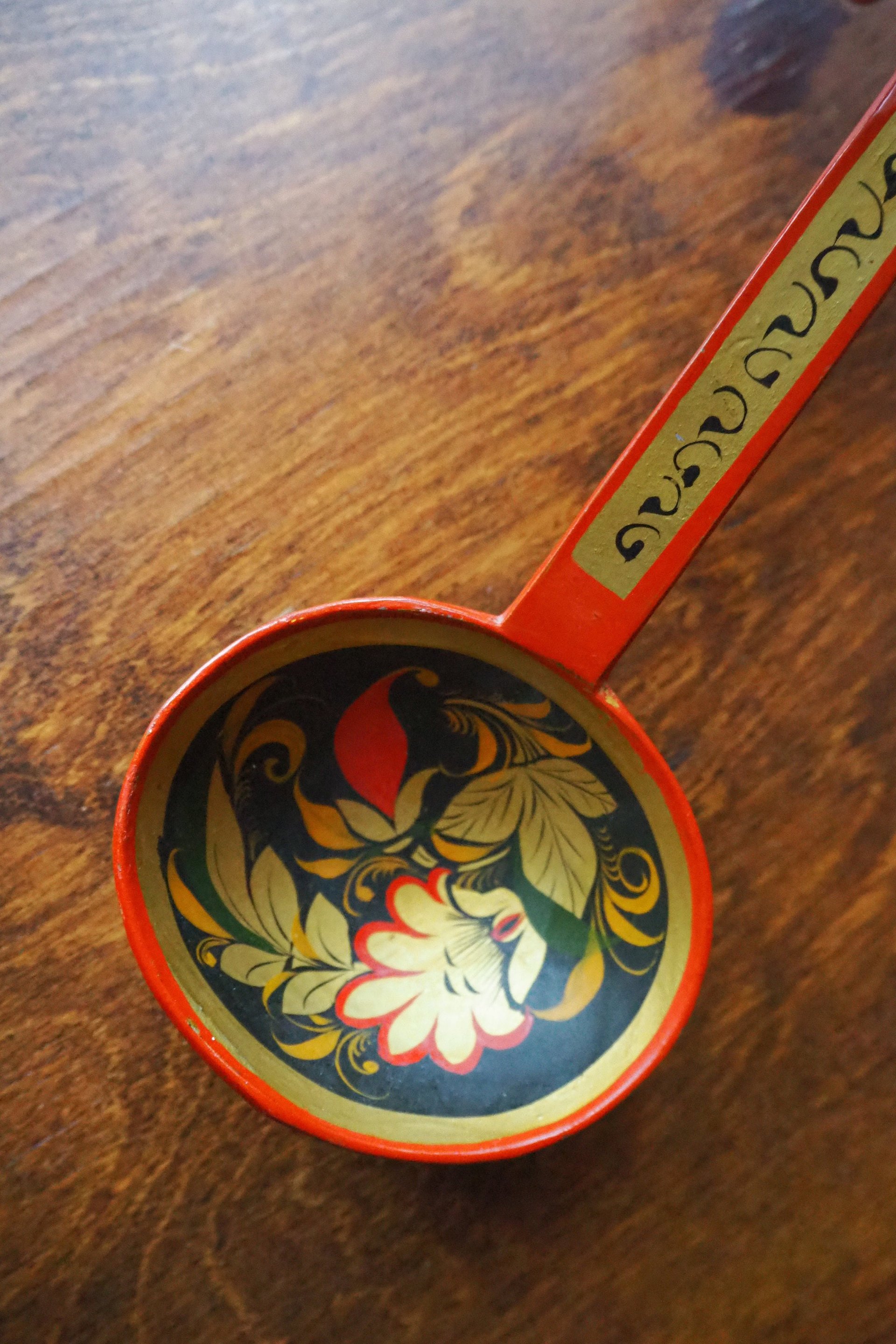 Vintage Khokhloma scoops | Vintage handpainted wooden scoops | Russian wooden ladles | Vintage Khokhloma ladles