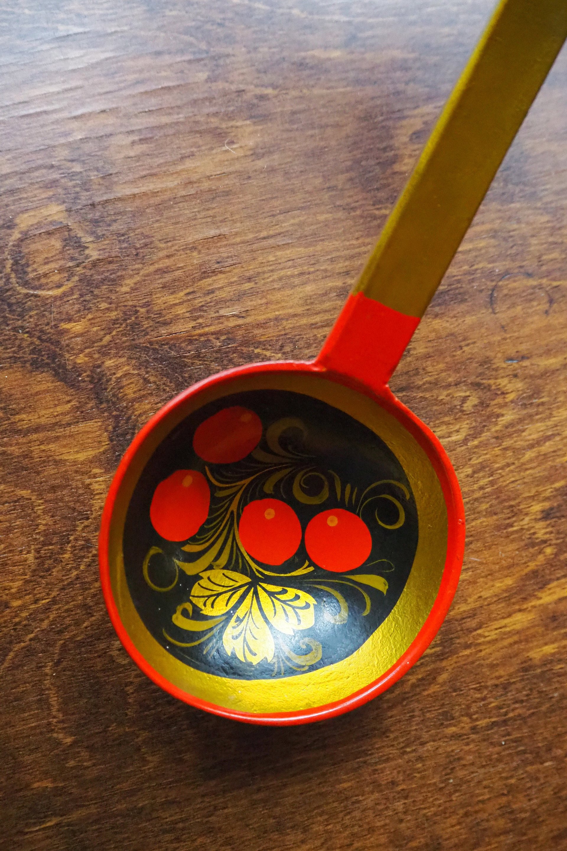 Vintage Khokhloma scoops | Vintage handpainted wooden scoops | Russian wooden ladles | Vintage Khokhloma ladles