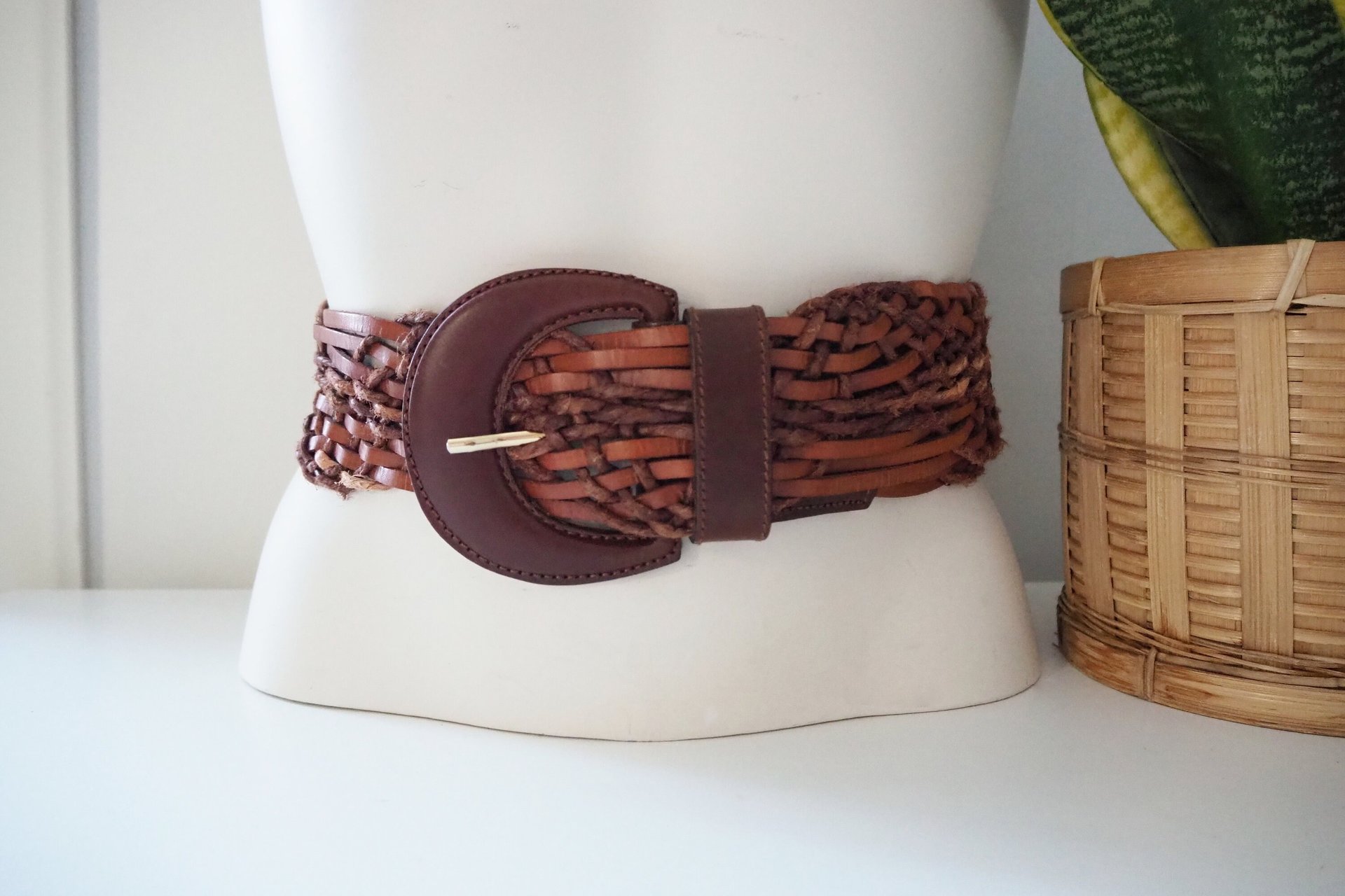 Vintage leather belt | Braided leather belt | Brown leather belt | Made in Italy