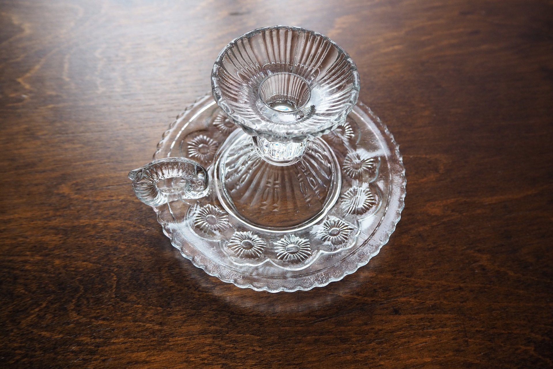 Vintage candlestick holder | Glass candlestick holder | Vintage glass candle holder | Vintage chamber style candle holder