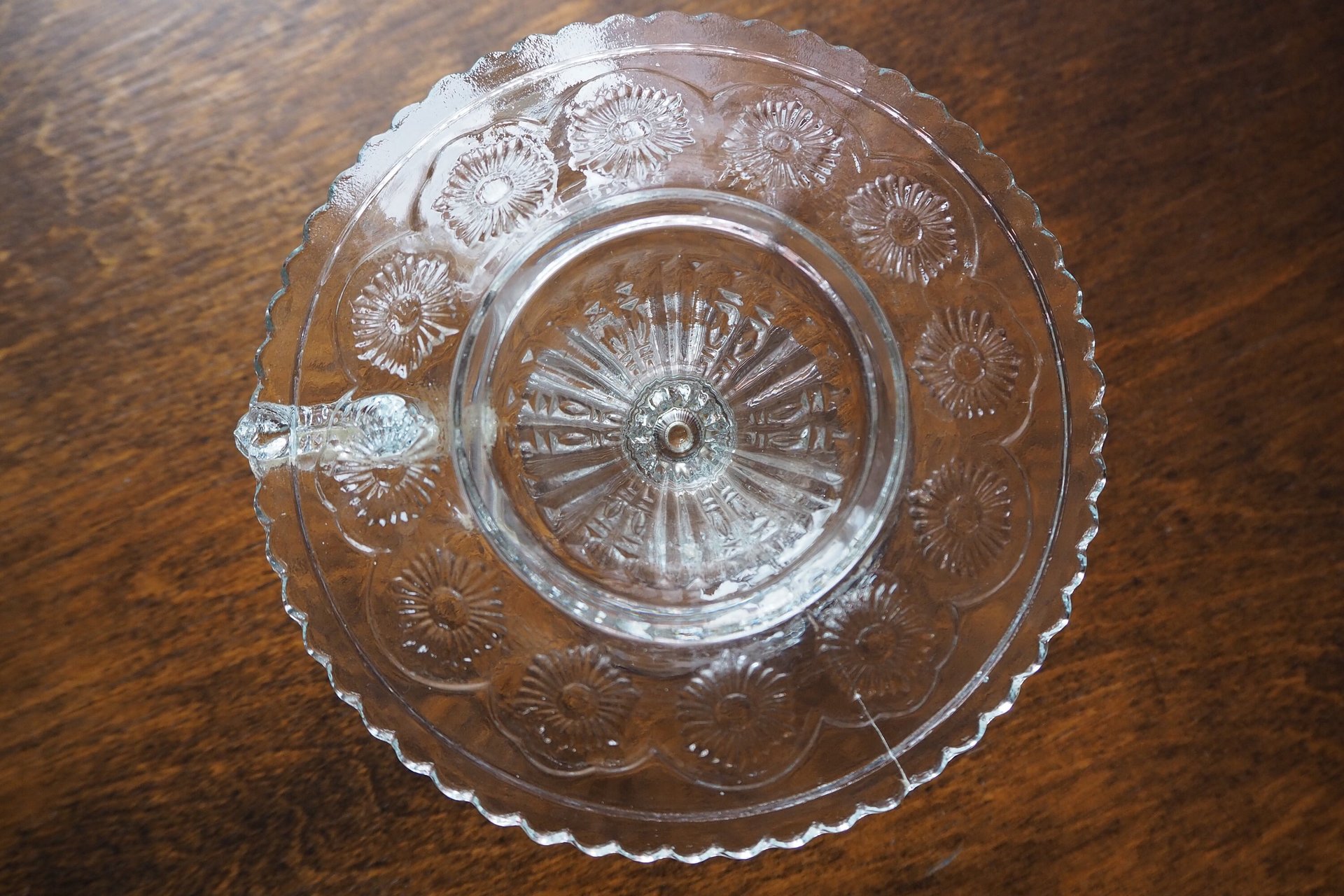 Vintage candlestick holder | Glass candlestick holder | Vintage glass candle holder | Vintage chamber style candle holder