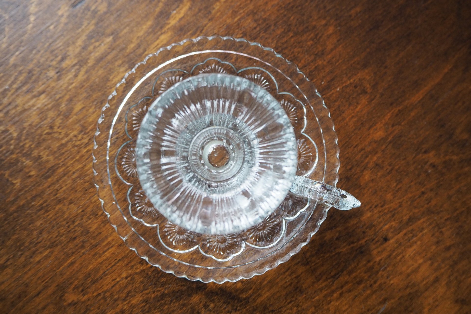 Vintage candlestick holder | Glass candlestick holder | Vintage glass candle holder | Vintage chamber style candle holder