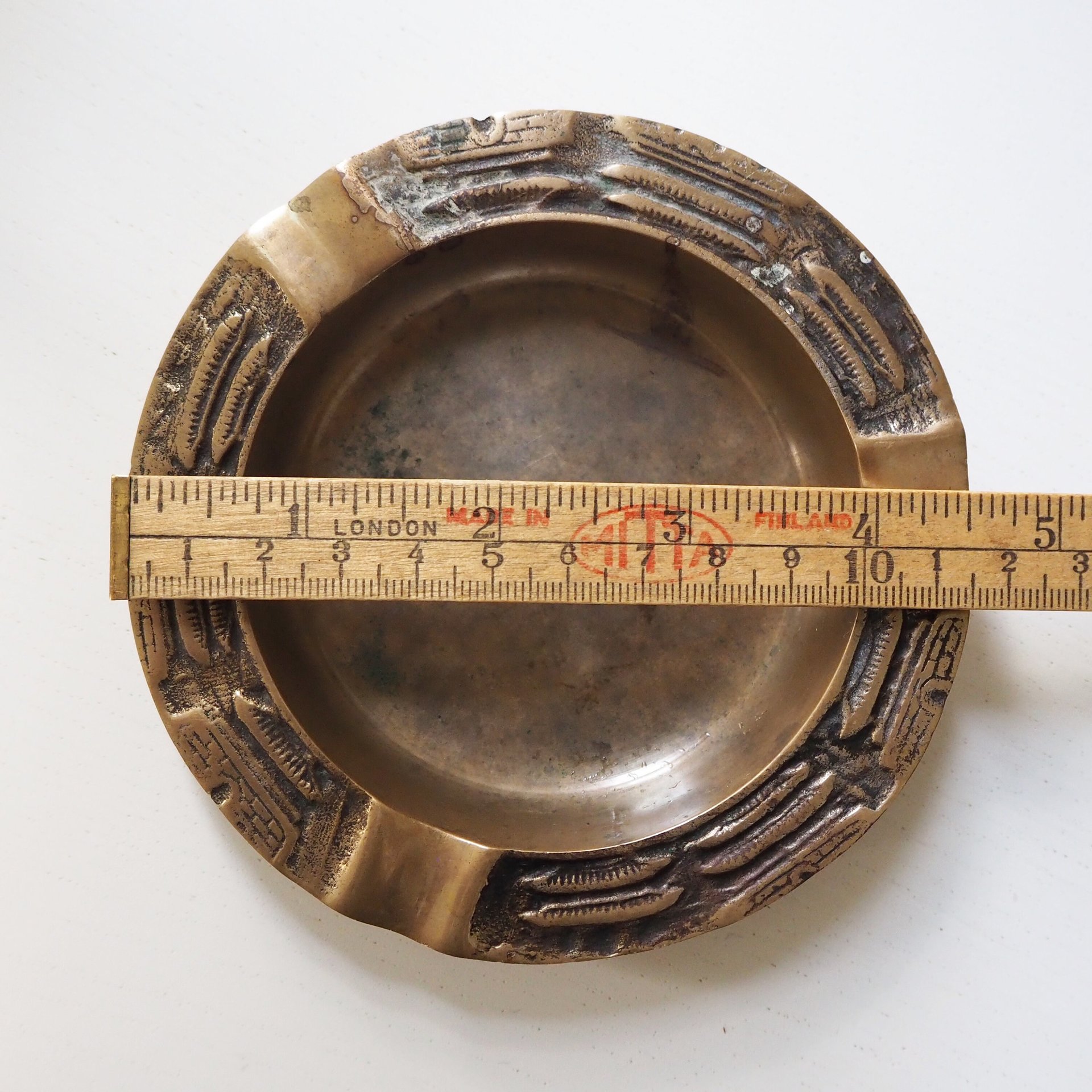 Vintage brass ashtray | Vintage ashtray | Brass ashtray