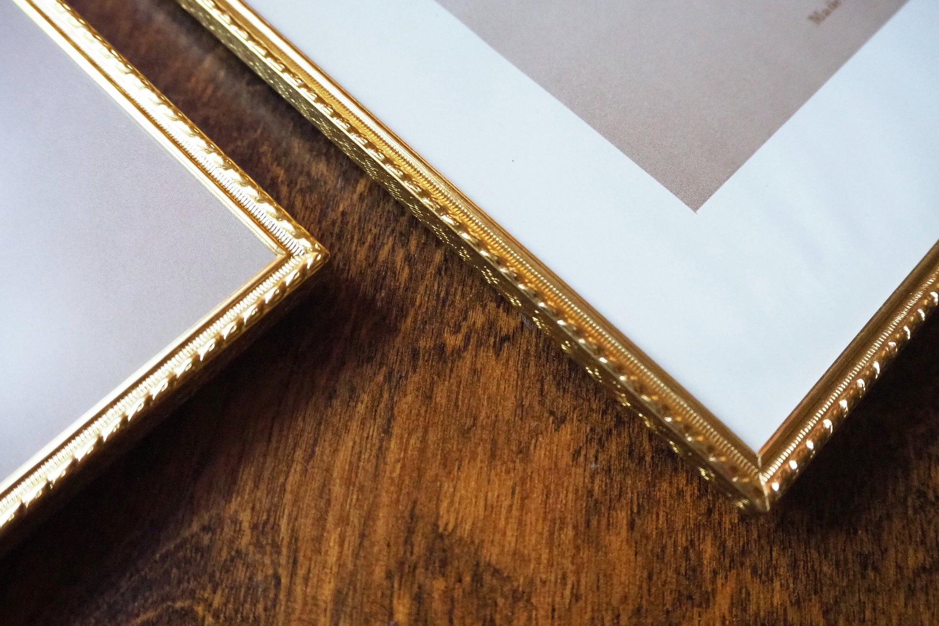 Set of two vintage photo frames | Set of two matching vintage frames | Vintage brass frame set 15x20 cm and 18x24 cm | Vintage Jyden frames