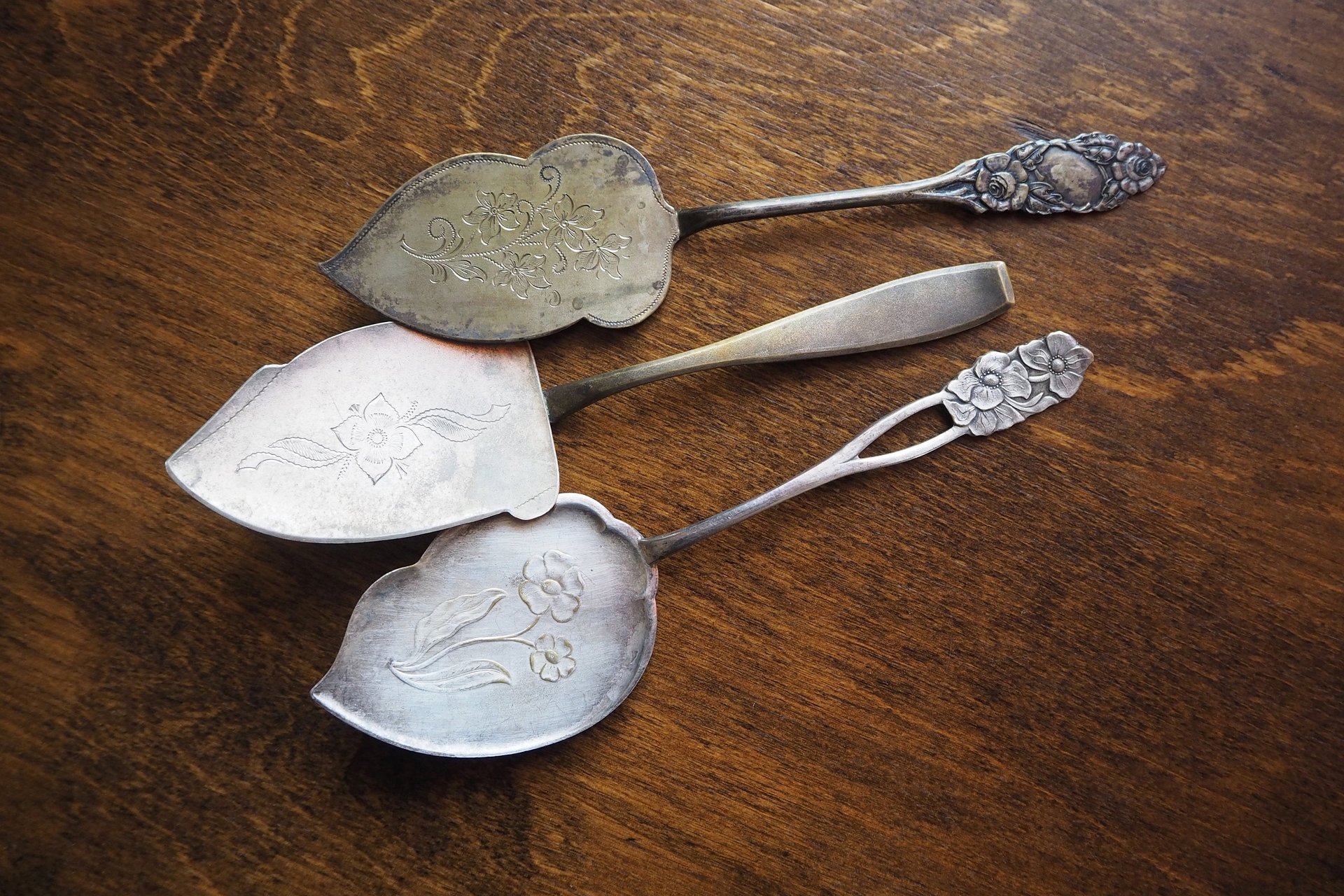 Vintage alpacca silver cake server | Vintage cake server | Alpacca silver cake server | Ornate cake server | Vintage pie server