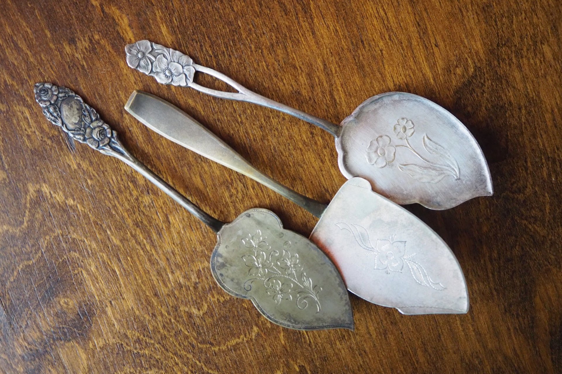 Vintage alpacca silver cake server | Vintage cake server | Alpacca silver cake server | Ornate cake server | Vintage pie server