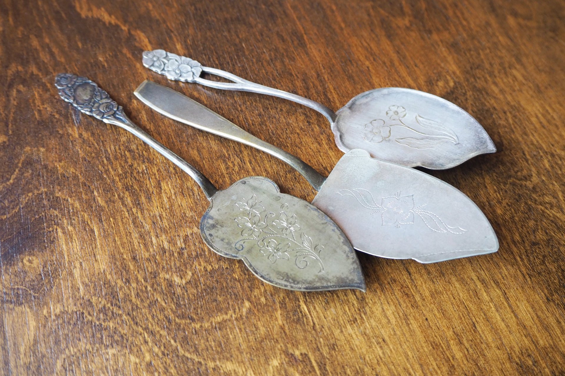 Vintage alpacca silver cake server | Vintage cake server | Alpacca silver cake server | Ornate cake server | Vintage pie server