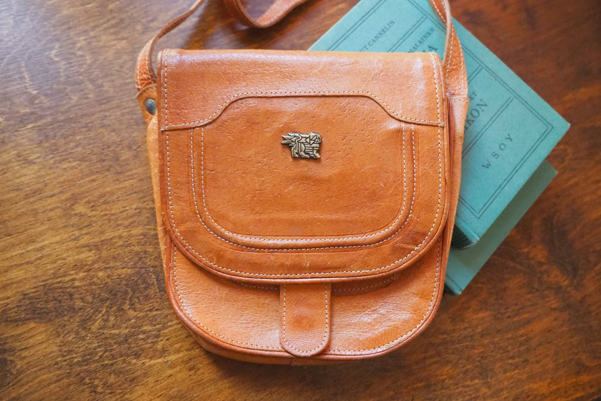 Vintage leather crossbody bag | Small crossbody bag | Vintage leather bag | Brown leather bag