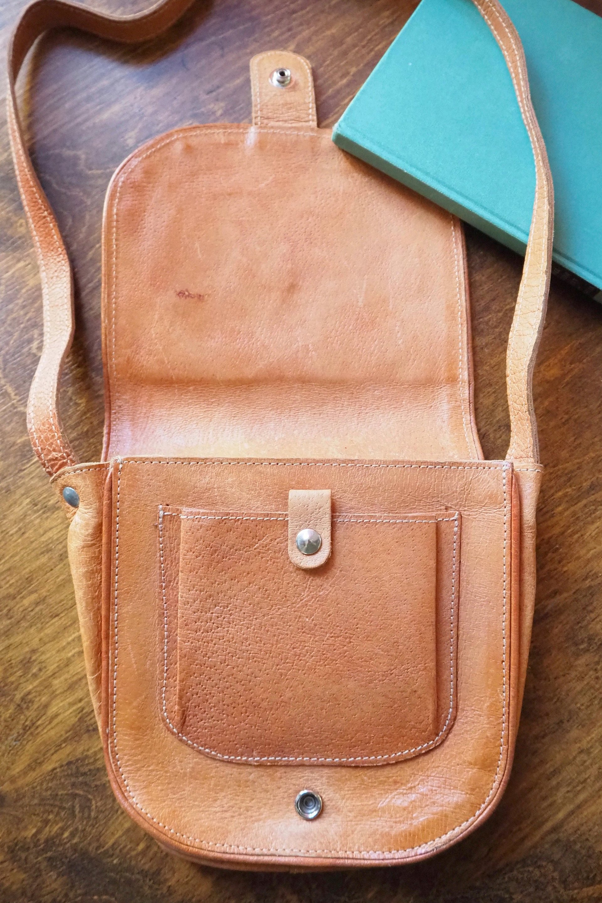 Vintage leather crossbody bag | Small crossbody bag | Vintage leather bag | Brown leather bag