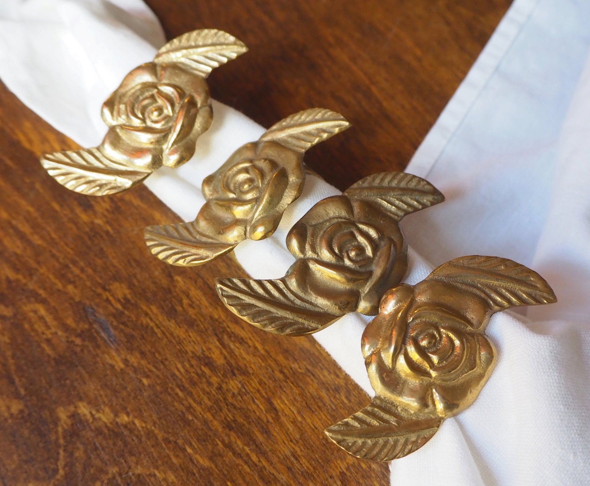 Vintage brass napkin rings | Set of four vintage napkin rings | Vintage rose napkin rings | Set of four brass napkin rings