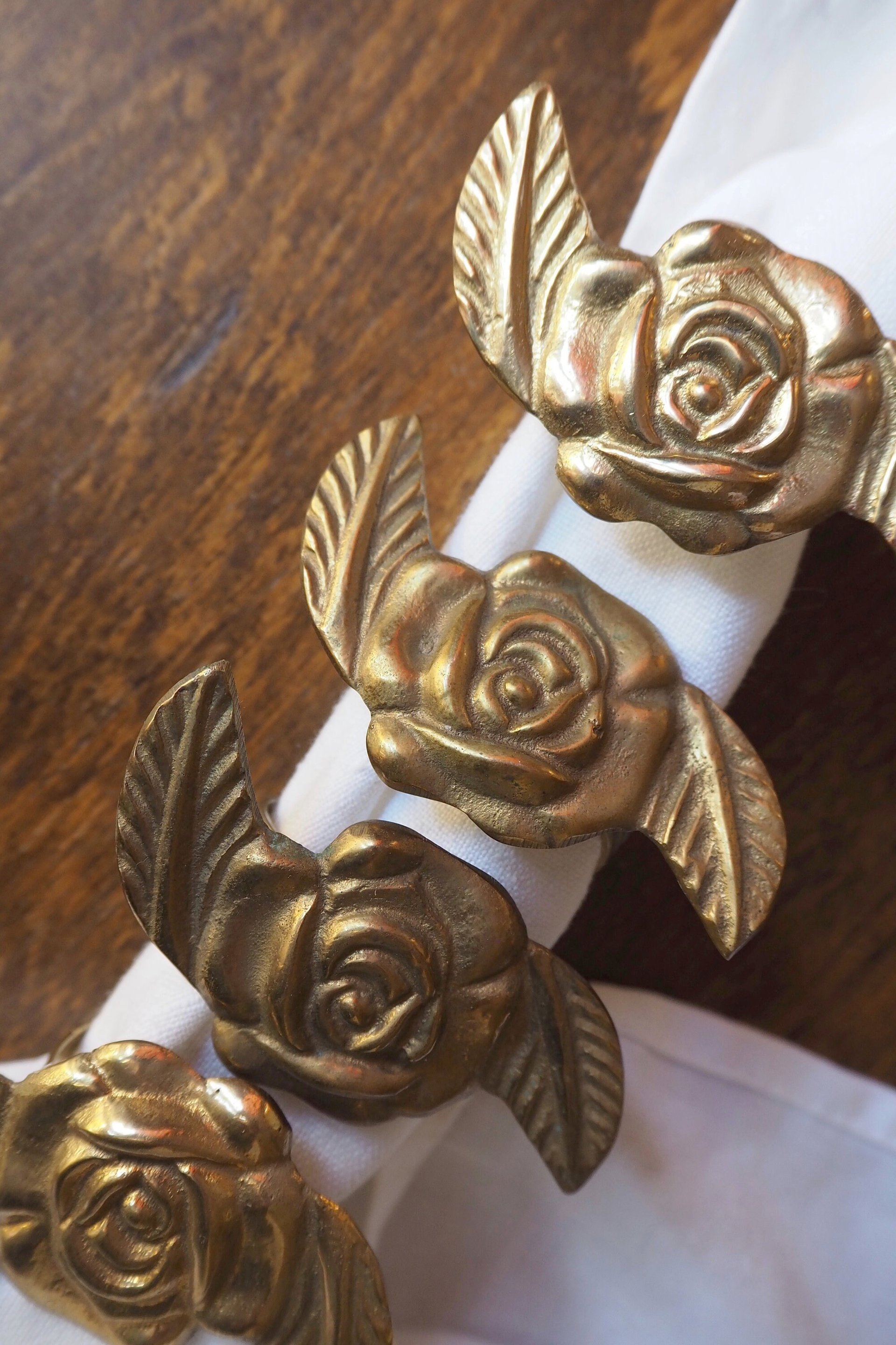 Vintage brass napkin rings | Set of four vintage napkin rings | Vintage rose napkin rings | Set of four brass napkin rings