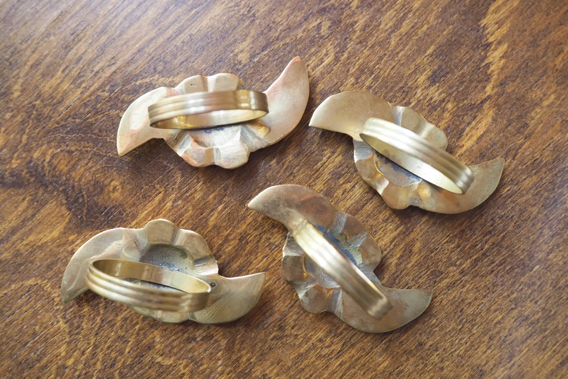Vintage brass napkin rings | Set of four vintage napkin rings | Vintage rose napkin rings | Set of four brass napkin rings