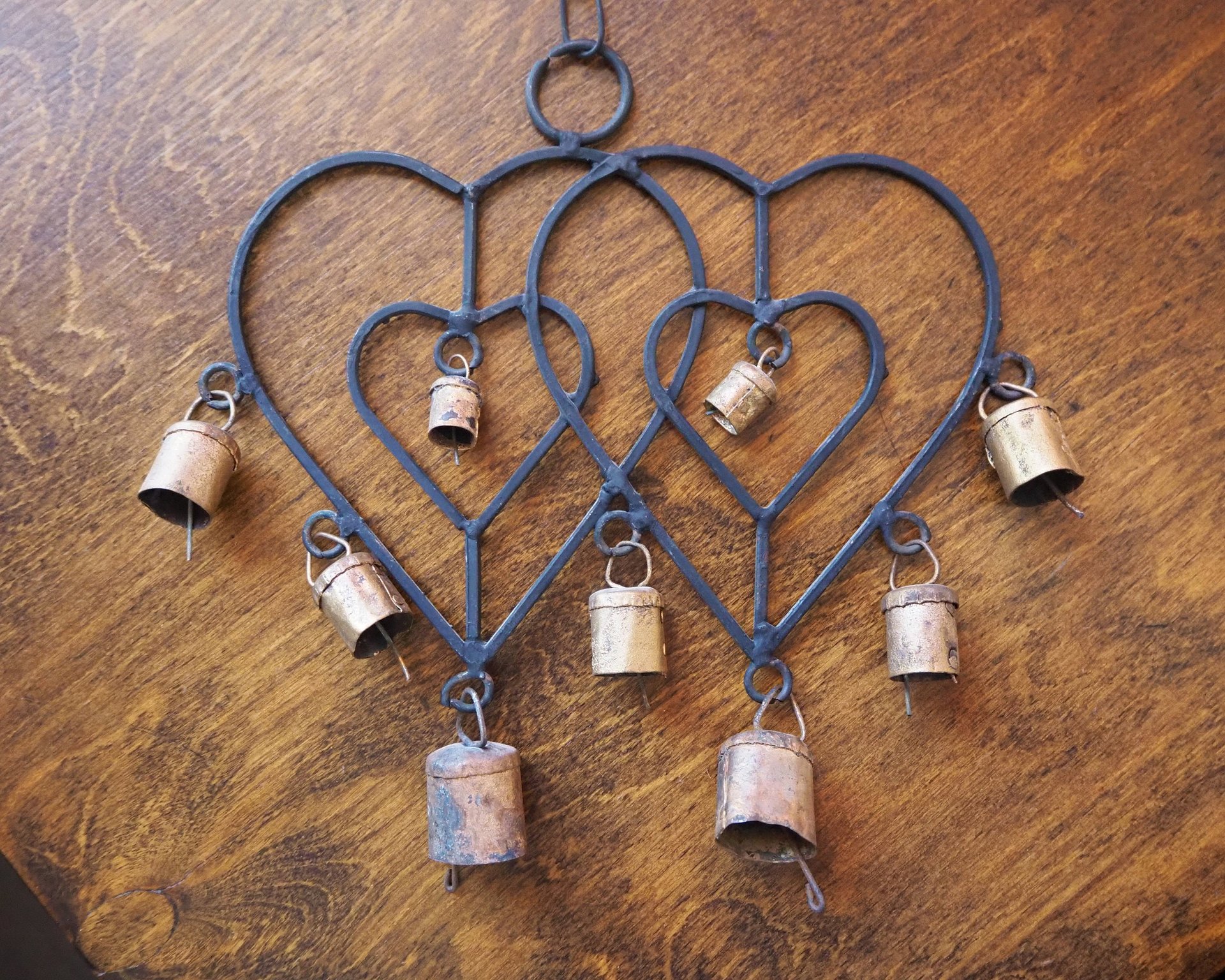 Vintage wind chime | Vintage wind chime with bells | Heart wind chime | Iron wind chime with bells | Wind chime with hearts