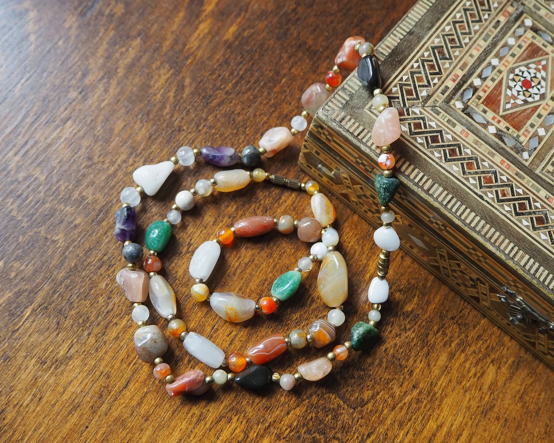Set of two vintage necklaces | Vintage tumblestone necklaces | Chunky crystal necklaces | Matching tumblestone necklaces