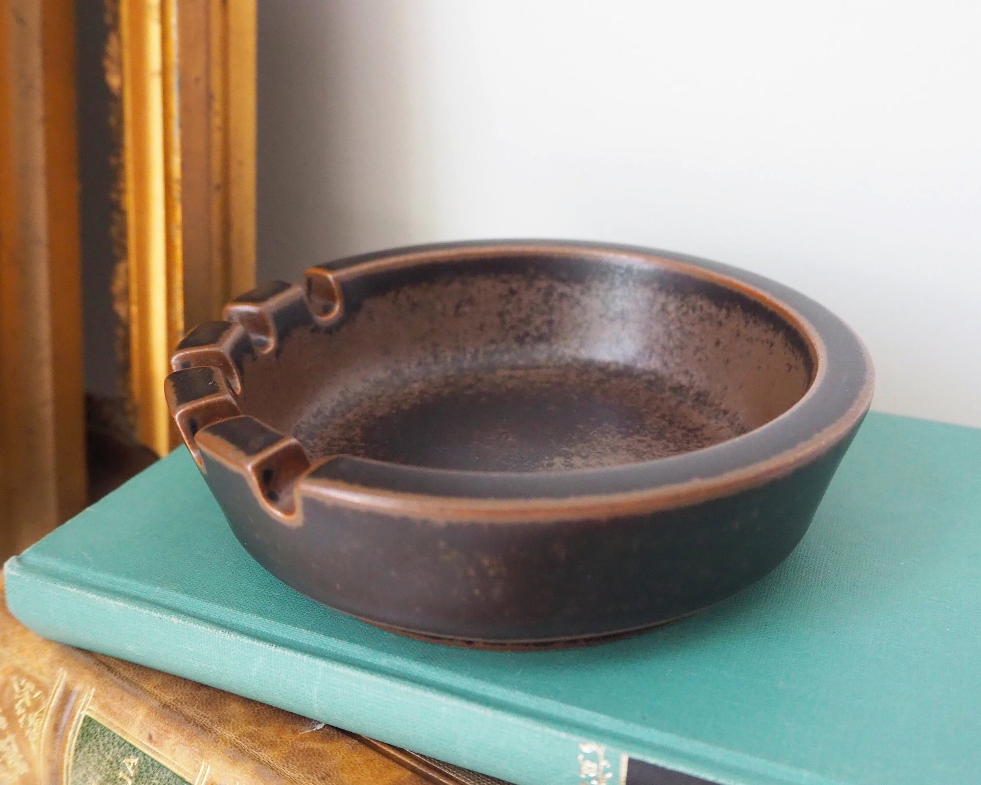 Vintage ceramic ashtray | Arabia Ruska ashtray | Vintage ashtray | Ceramic ashtray | Arabia ashtray | Made in Finland