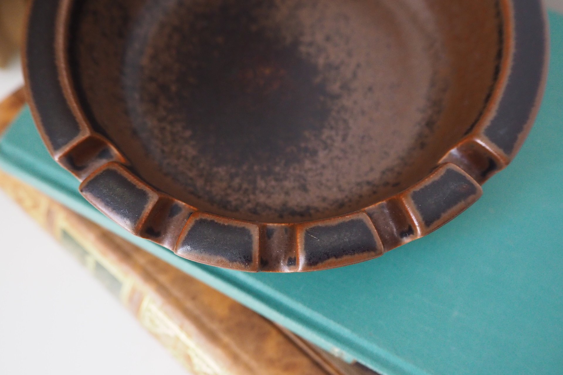Vintage ceramic ashtray | Arabia Ruska ashtray | Vintage ashtray | Ceramic ashtray | Arabia ashtray | Made in Finland
