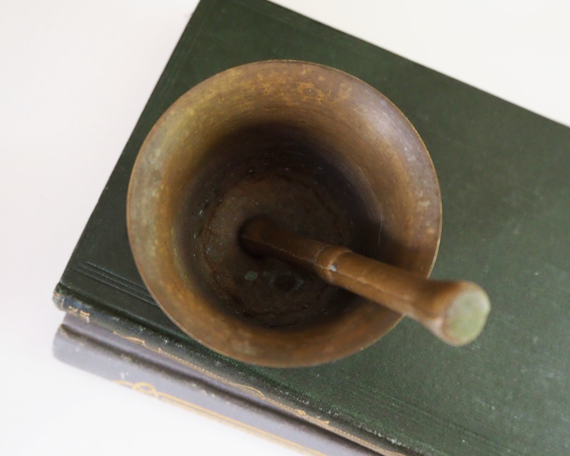 Vintage brass mortar and pestle | Small brass mortar | Small vintage mortar and pestle
