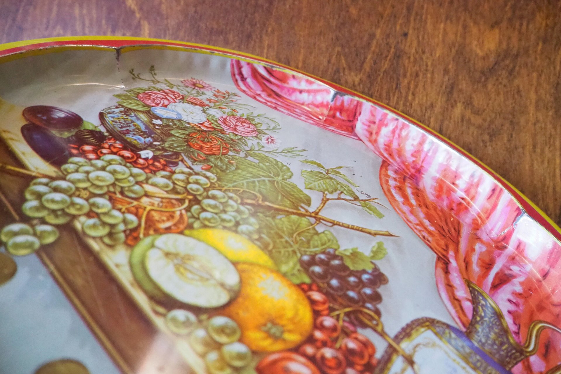 Vintage Daher Decorated Ware tray | Vintage floral tin tray | Vintage scalloped tin tray | Vintage tray | Made in England