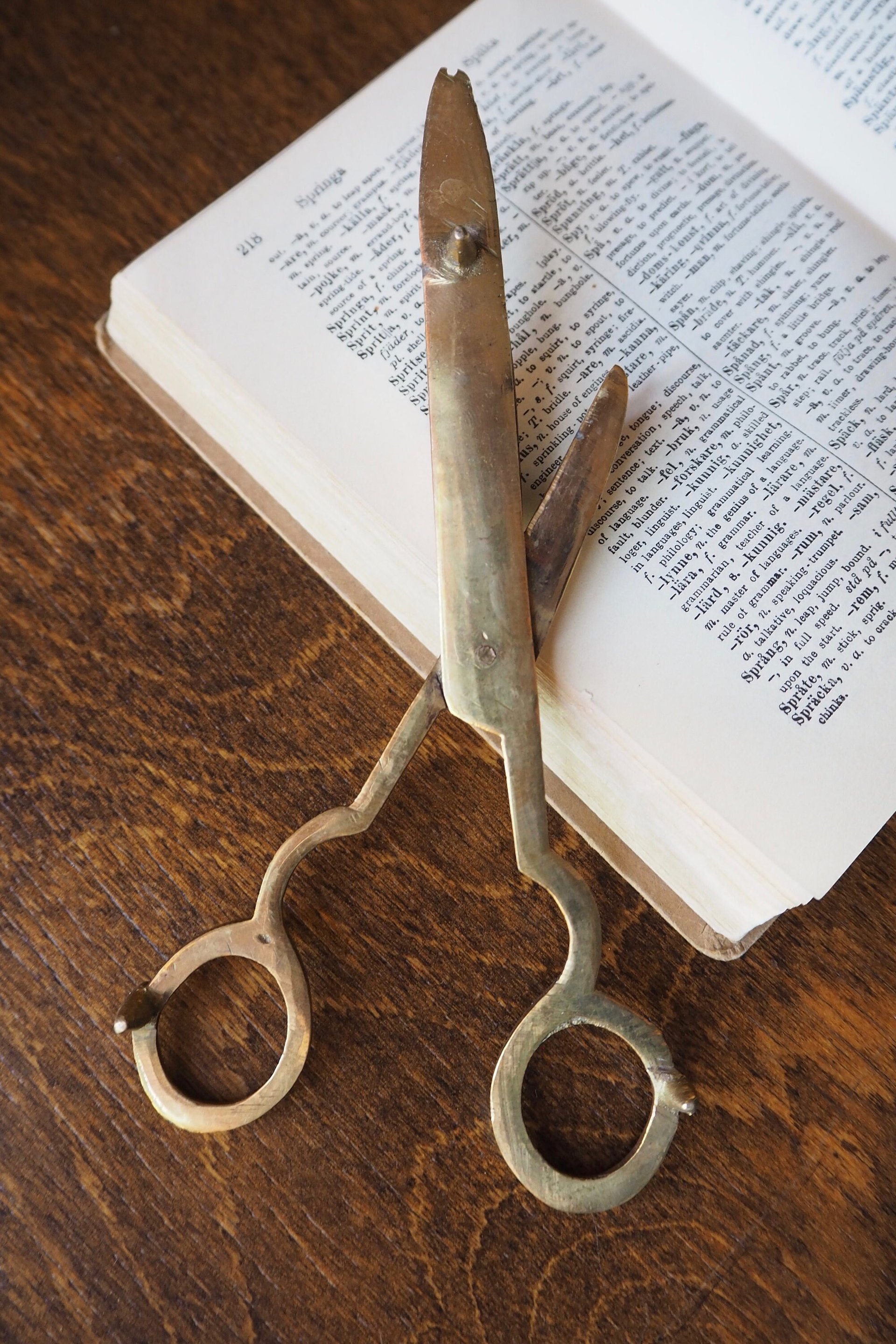 Vintage brass wick cutter | Brass candlewick scissors | Brass candlewick trimmer | Brass wick cutter | Vintage wick cutter