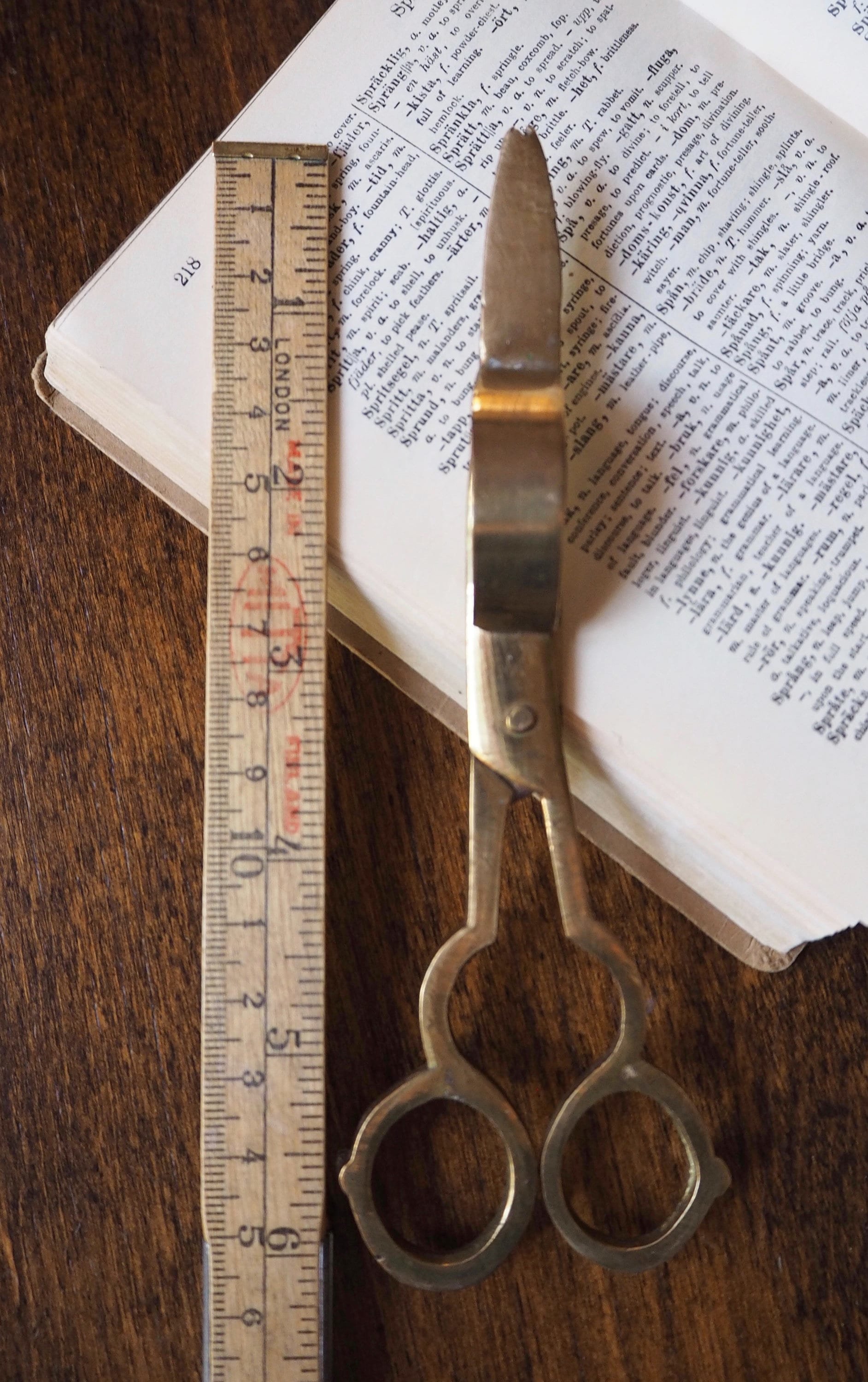Vintage brass wick cutter | Brass candlewick scissors | Brass candlewick trimmer | Brass wick cutter | Vintage wick cutter