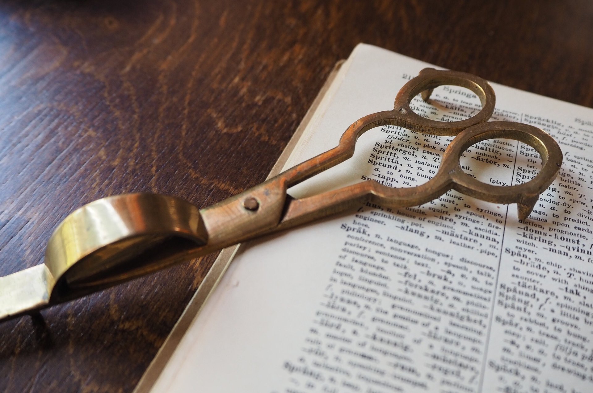 Vintage brass wick cutter | Brass candlewick scissors | Brass candlewick trimmer | Brass wick cutter | Vintage wick cutter