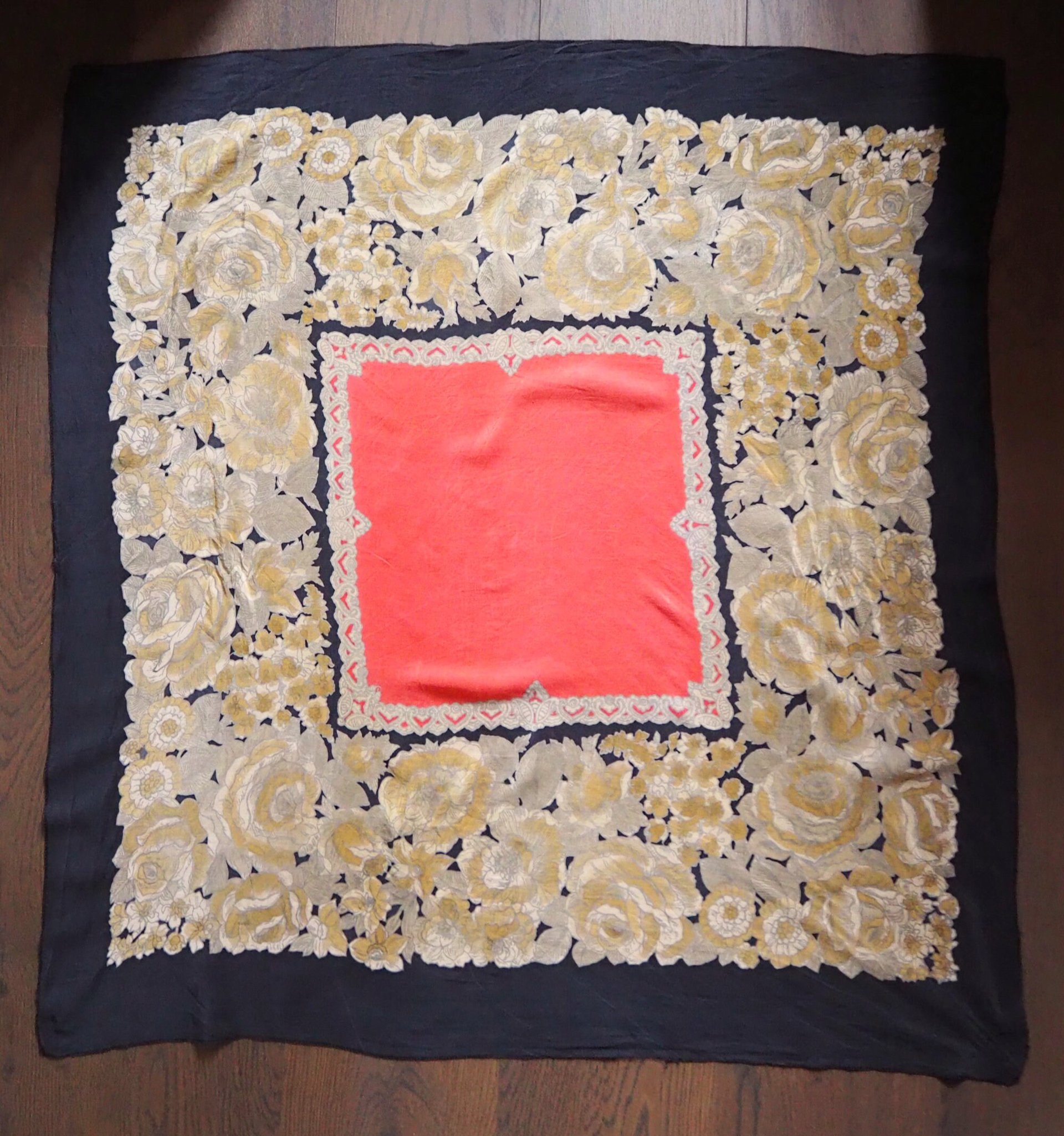 Vintage silk scarf | Floral silk scarf | Large vintage silk scarf | Square silk scarf