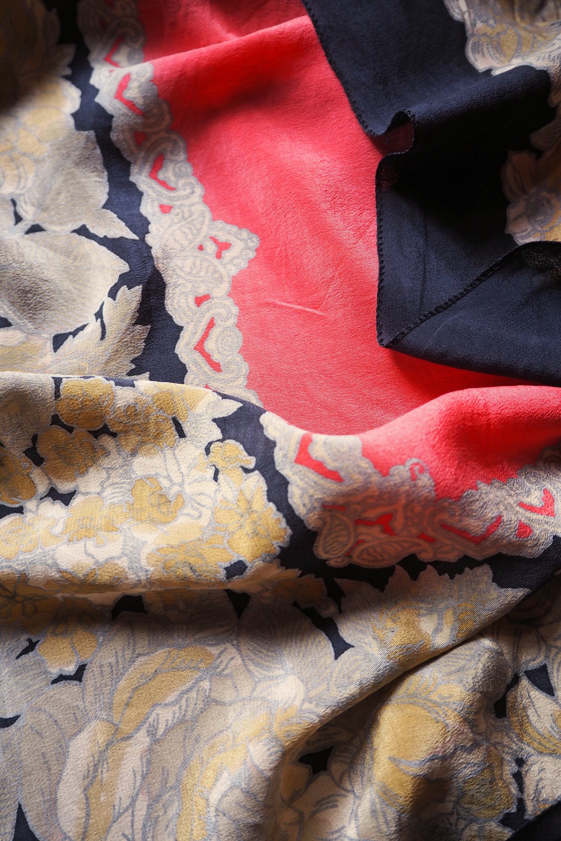 Vintage silk scarf | Floral silk scarf | Large vintage silk scarf | Square silk scarf