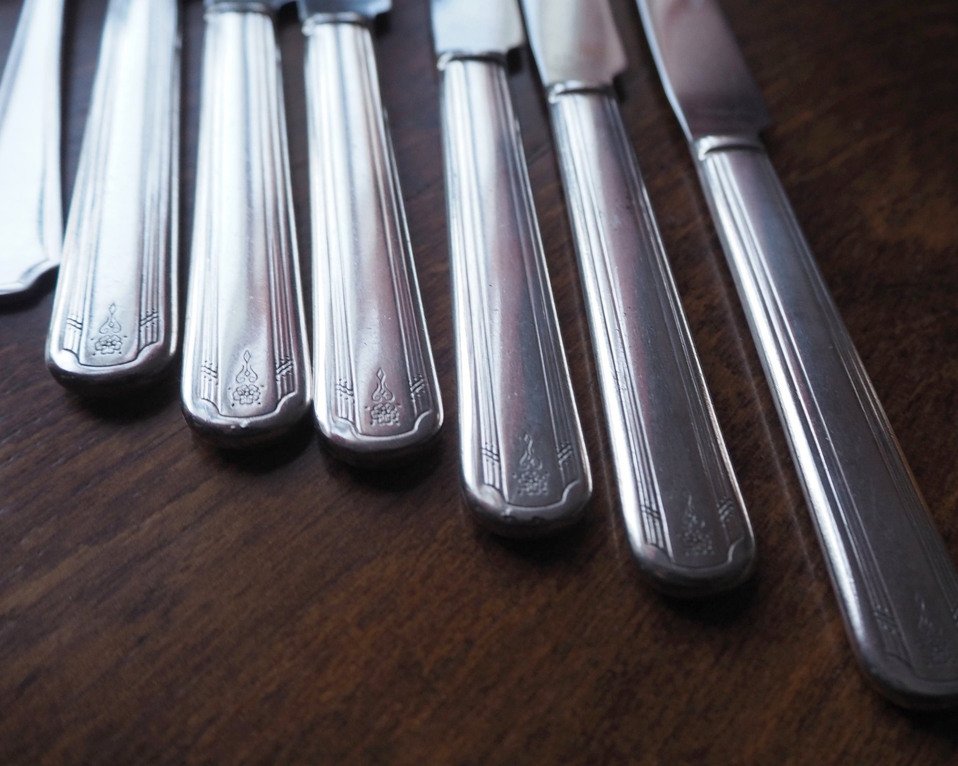 Vintage cutlery set for six | Silver plated cutlery set | Vintage silver plated forks and knives | Camden cutlery set