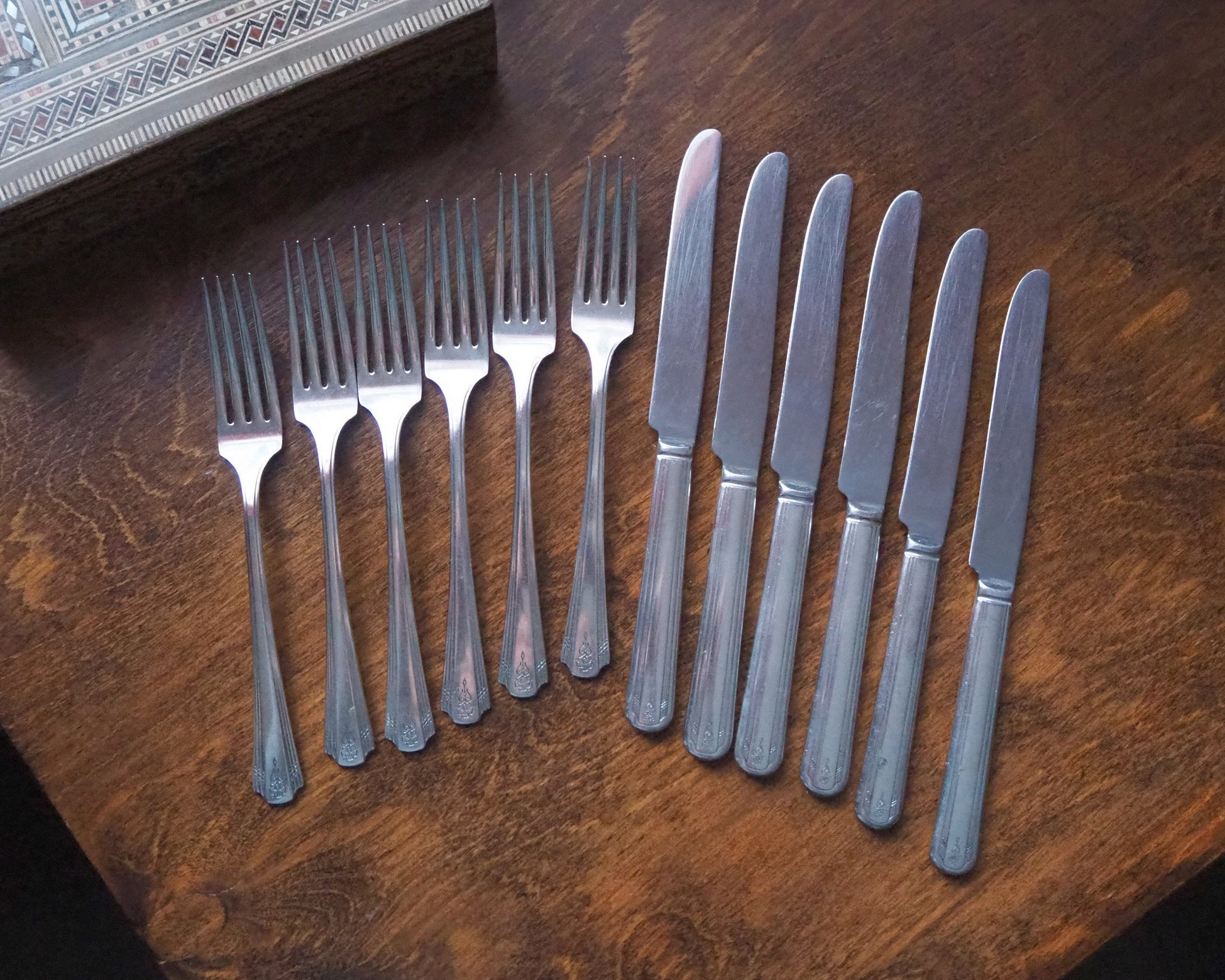 Vintage cutlery set for six | Silver plated cutlery set | Vintage silver plated forks and knives | Camden cutlery set