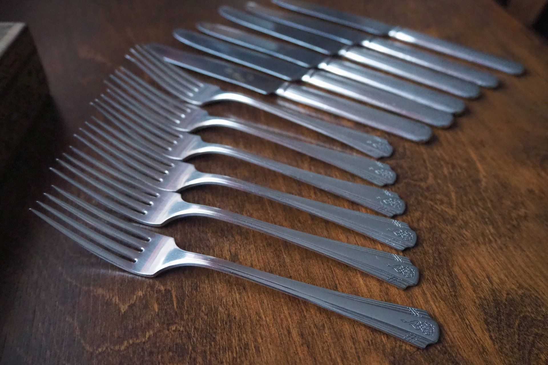 Vintage cutlery set for six | Silver plated cutlery set | Vintage silver plated forks and knives | Camden cutlery set