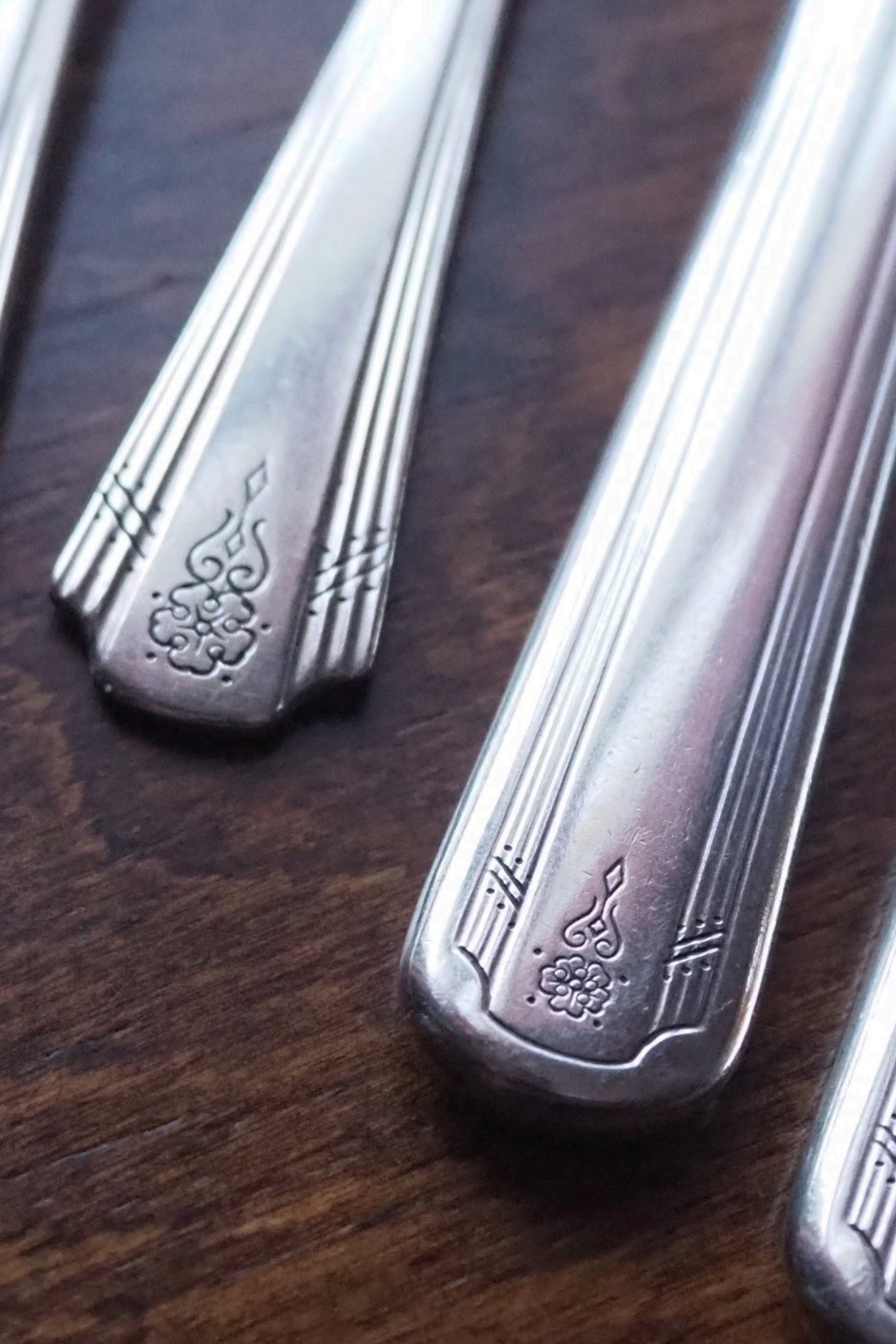 Vintage cutlery set for six | Silver plated cutlery set | Vintage silver plated forks and knives | Camden cutlery set