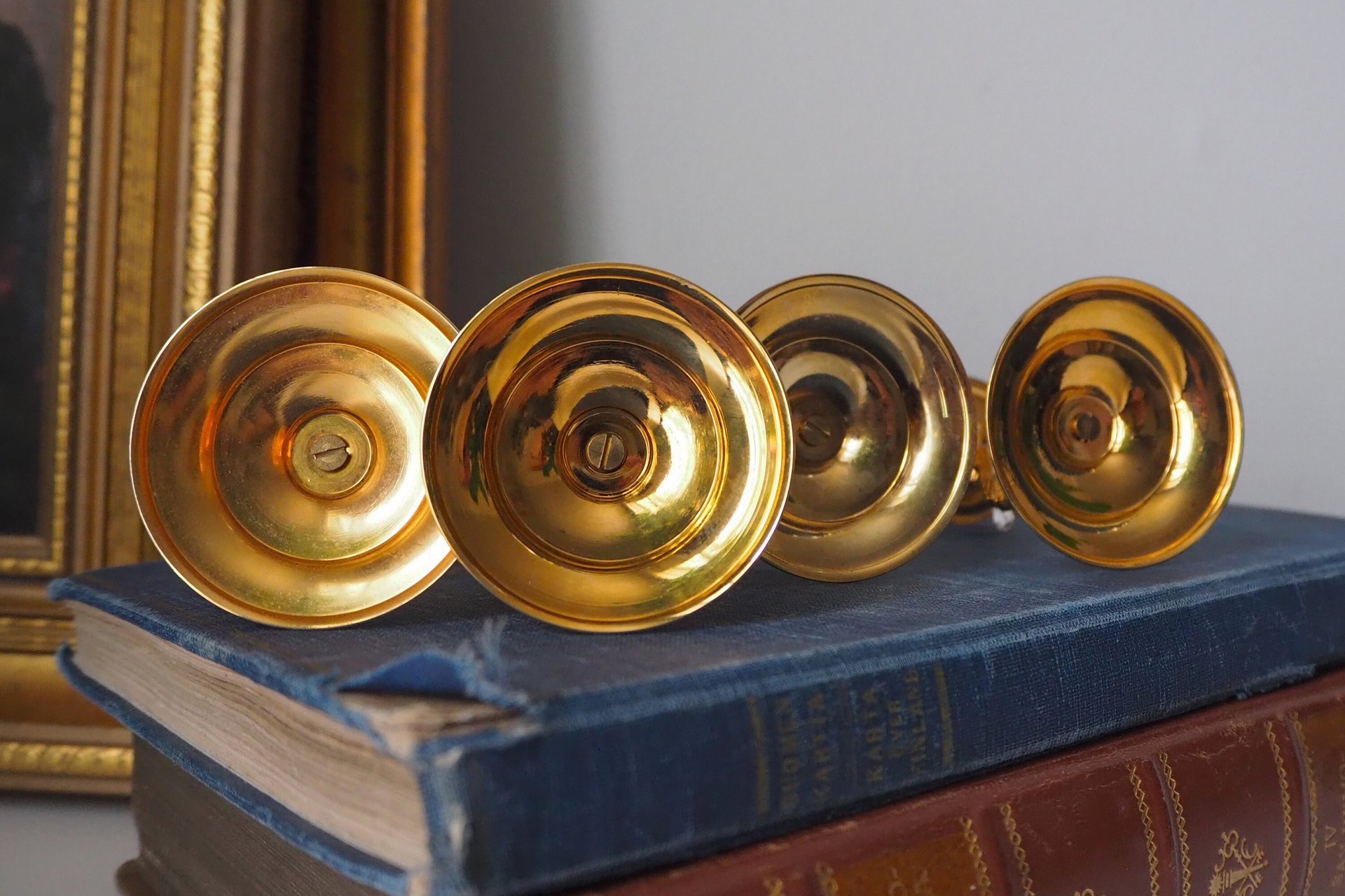 Set of four vintage candlestick holders | Gold plated crystal candlestick holders | Small gold plated candlestick holders | Turun Kristalli