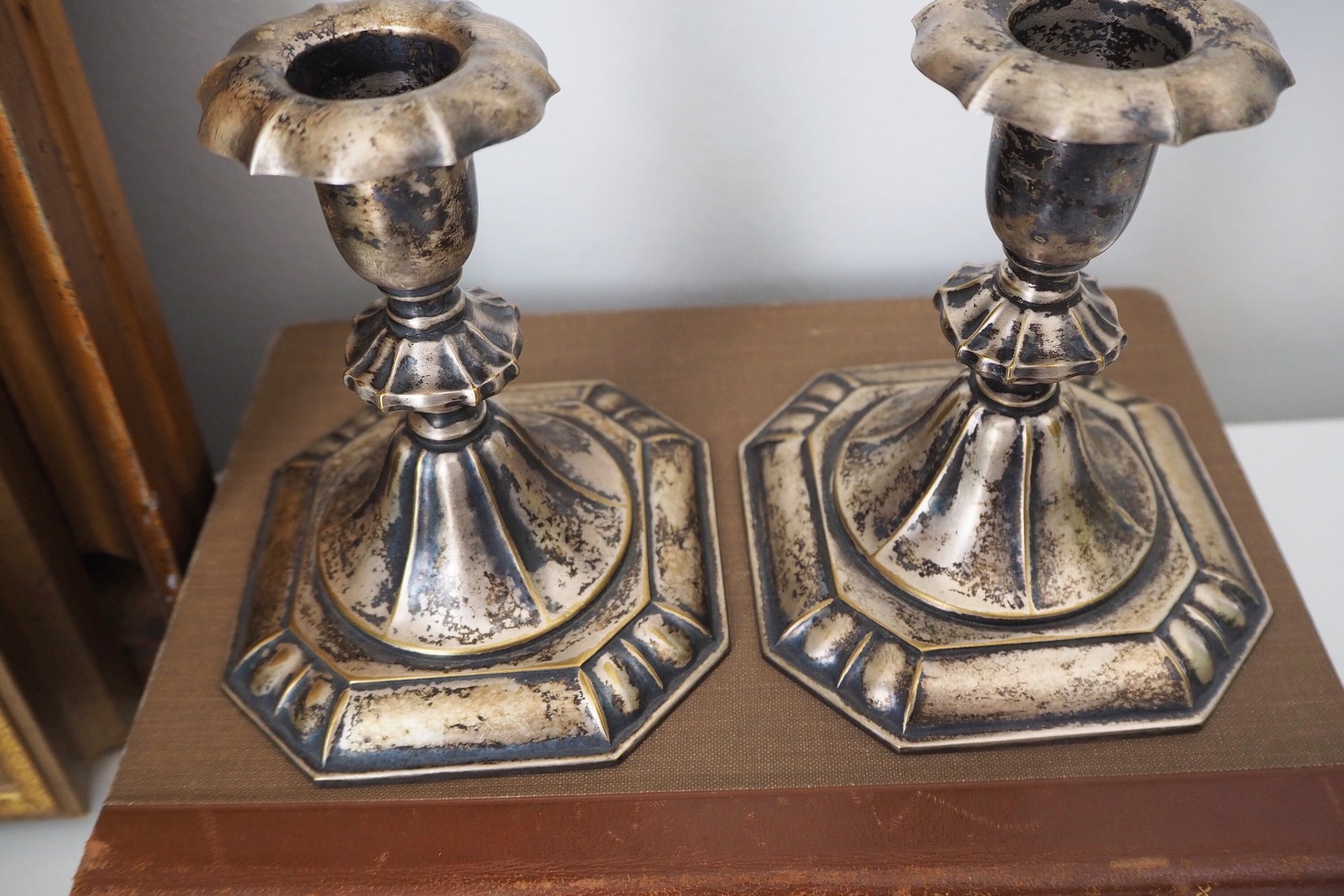 Set of two vintage candlestick holders | Silver plated candlestick holders | Ornate silver candlestick holders | Made in Finland