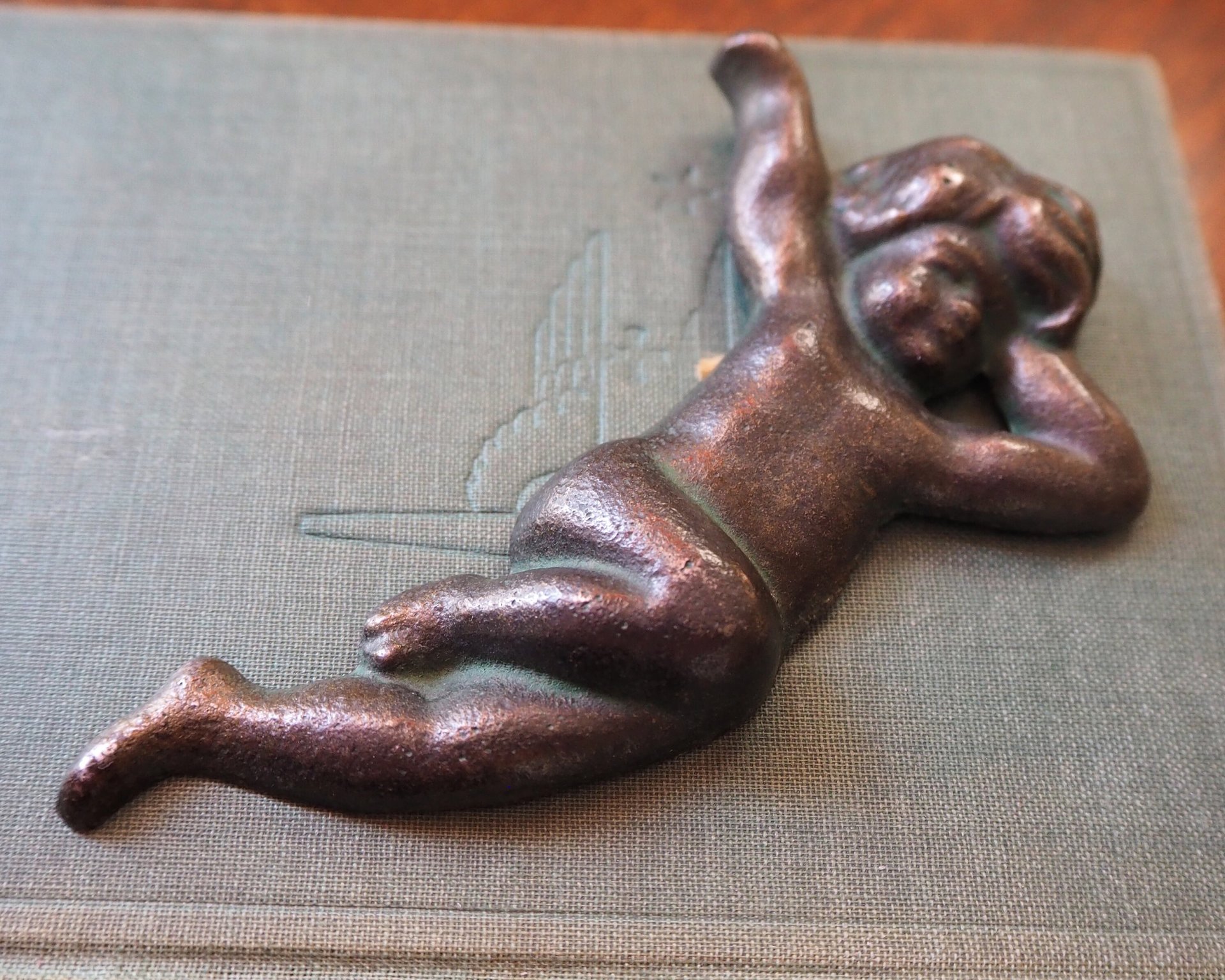 Vintage cast iron angel | Wattholma angel | Small cherub wall ornament | Vintage angel wall hanging | Made in Sweden