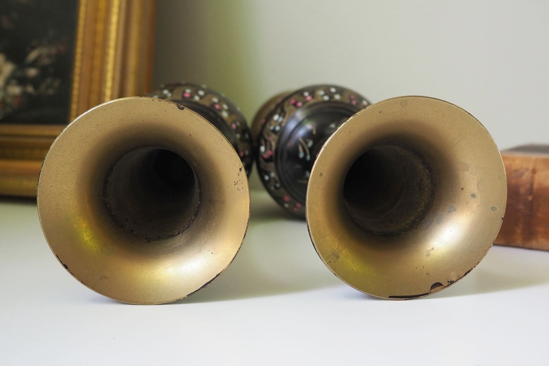 Set of two vintage vases | Brass vases | Matching vintage vases | Etched brass and black vases | Pastel vases