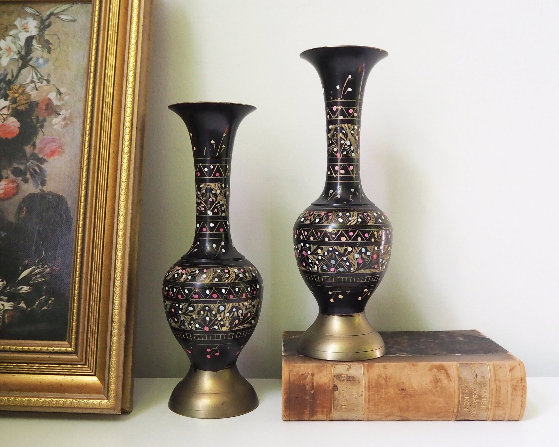 Set of two vintage vases | Brass vases | Matching vintage vases | Etched brass and black vases | Pastel vases