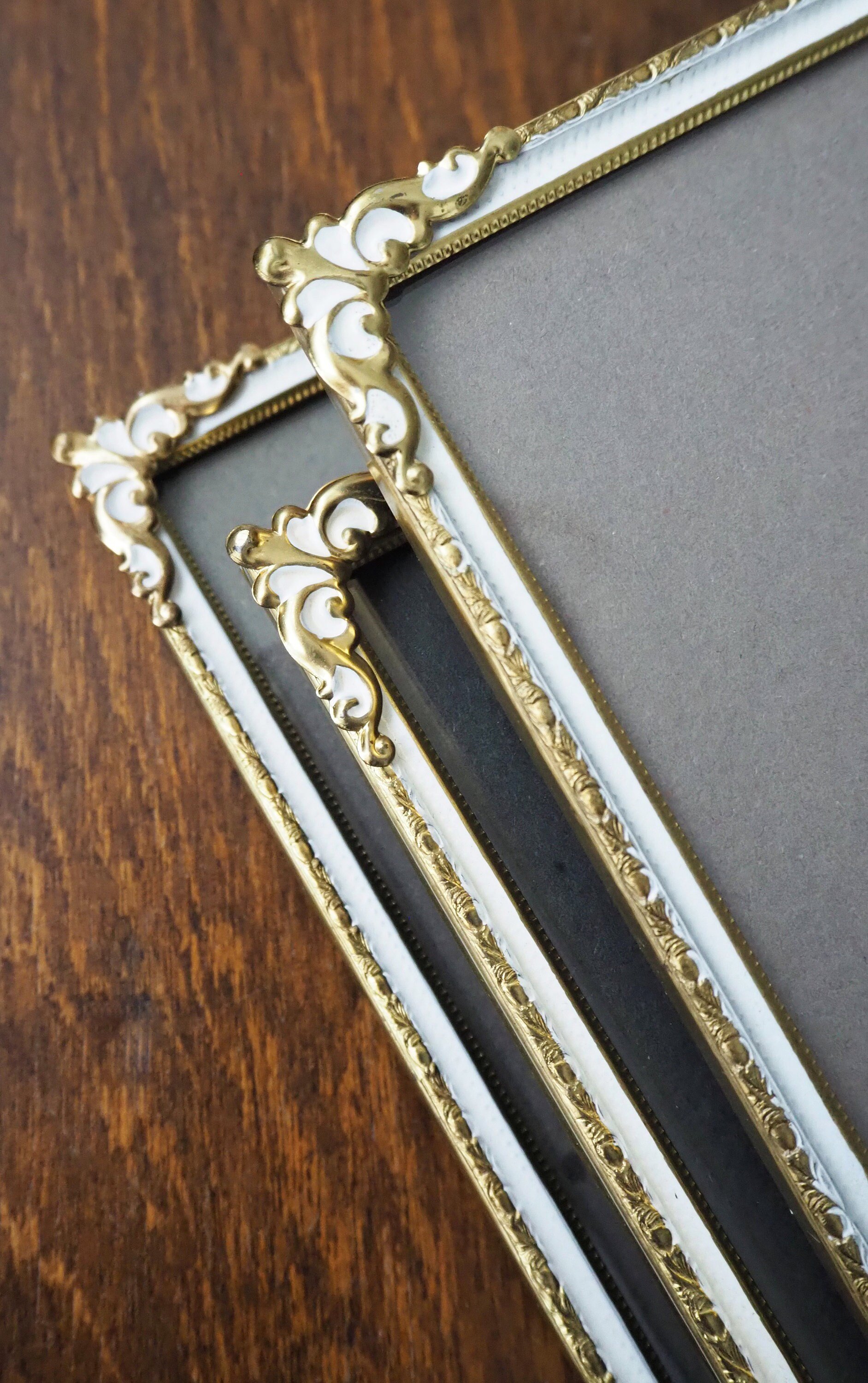 Set of three vintage photo frames | Set of three matching vintage frames | Vintage brass picture frames | Brass and white frames