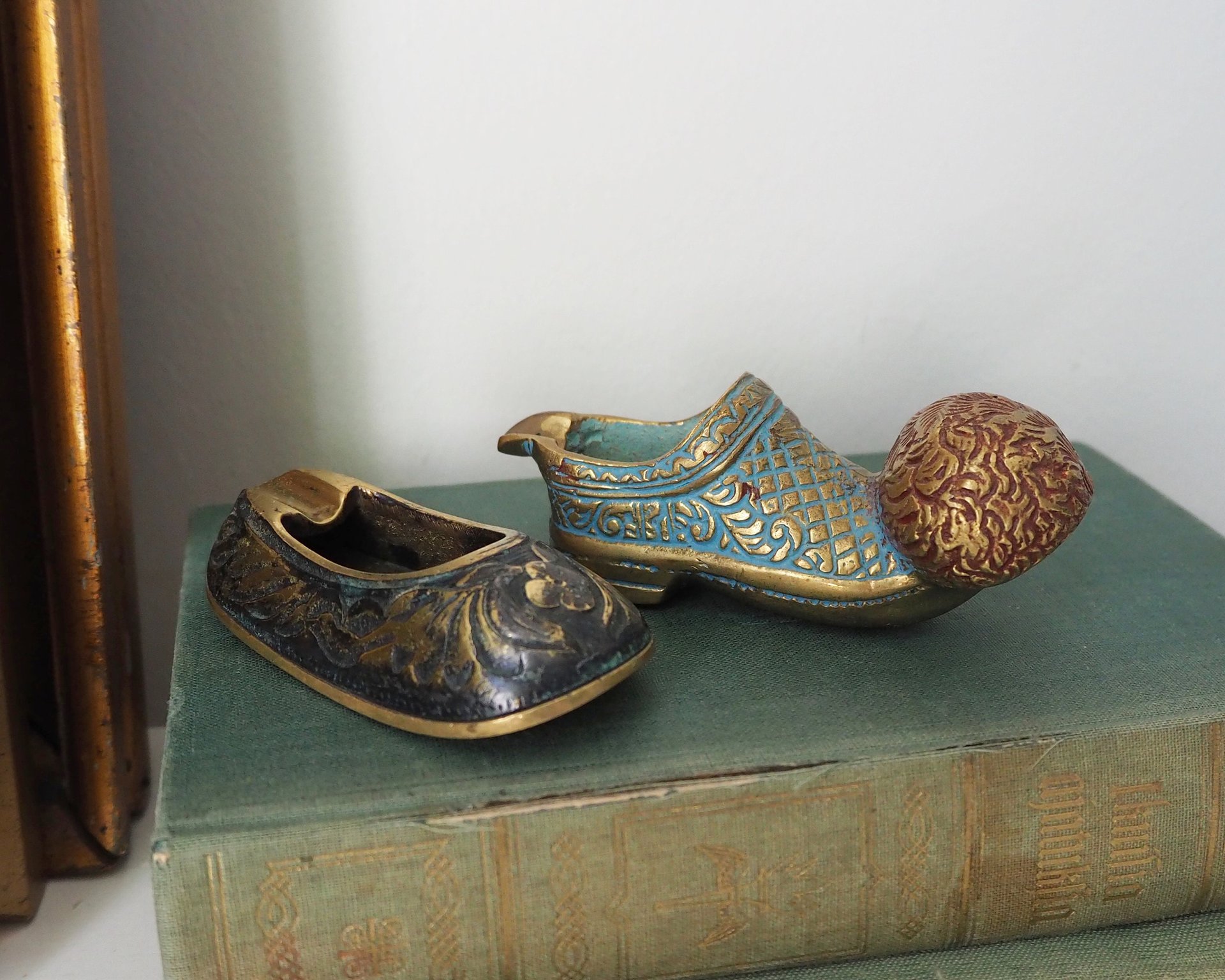 Vintage brass ashtray | Small vintage ashtray | Brass ashtray | Shoe ashtray