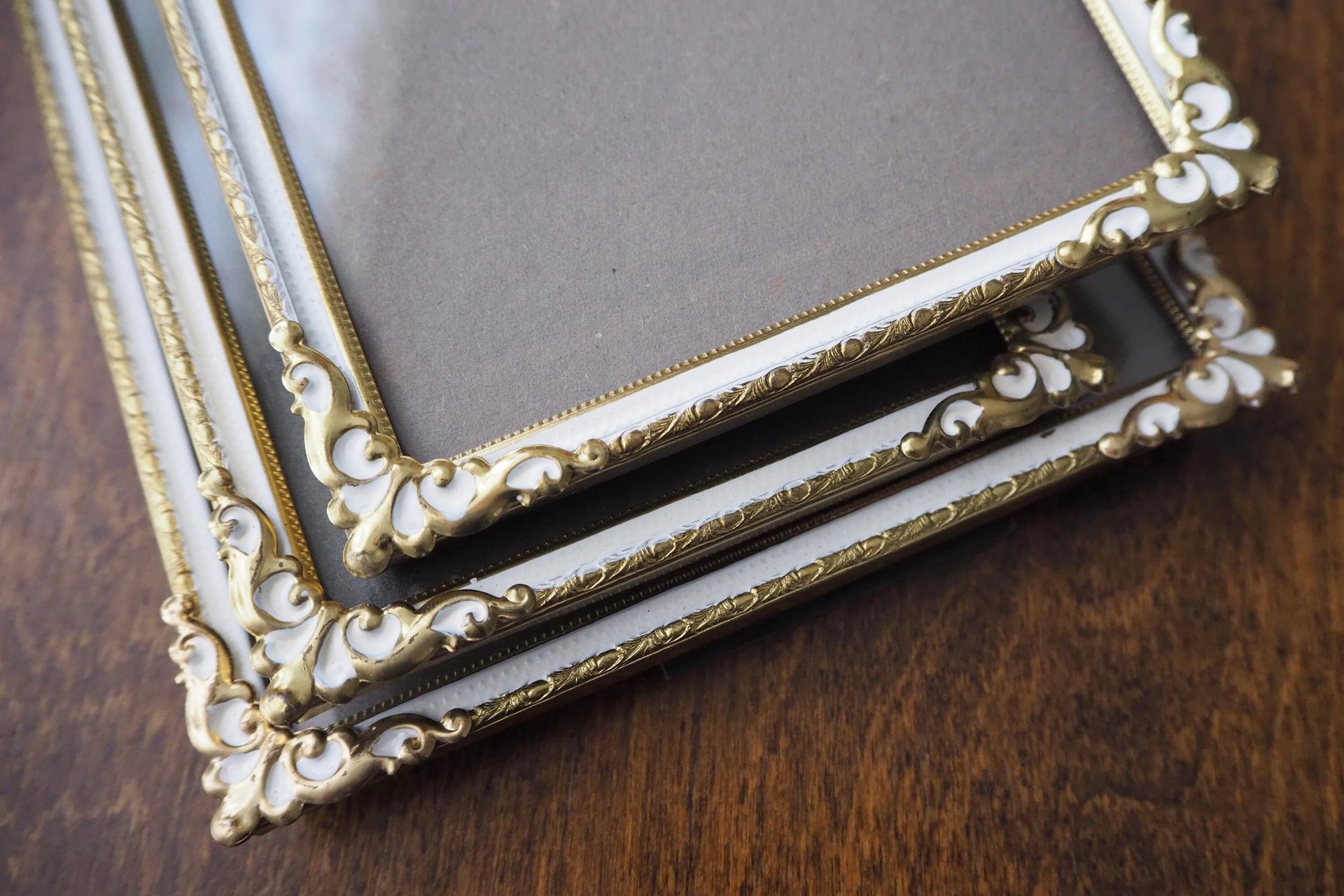 Set of three vintage photo frames | Set of three matching vintage frames | Vintage brass picture frames | Brass and white frames