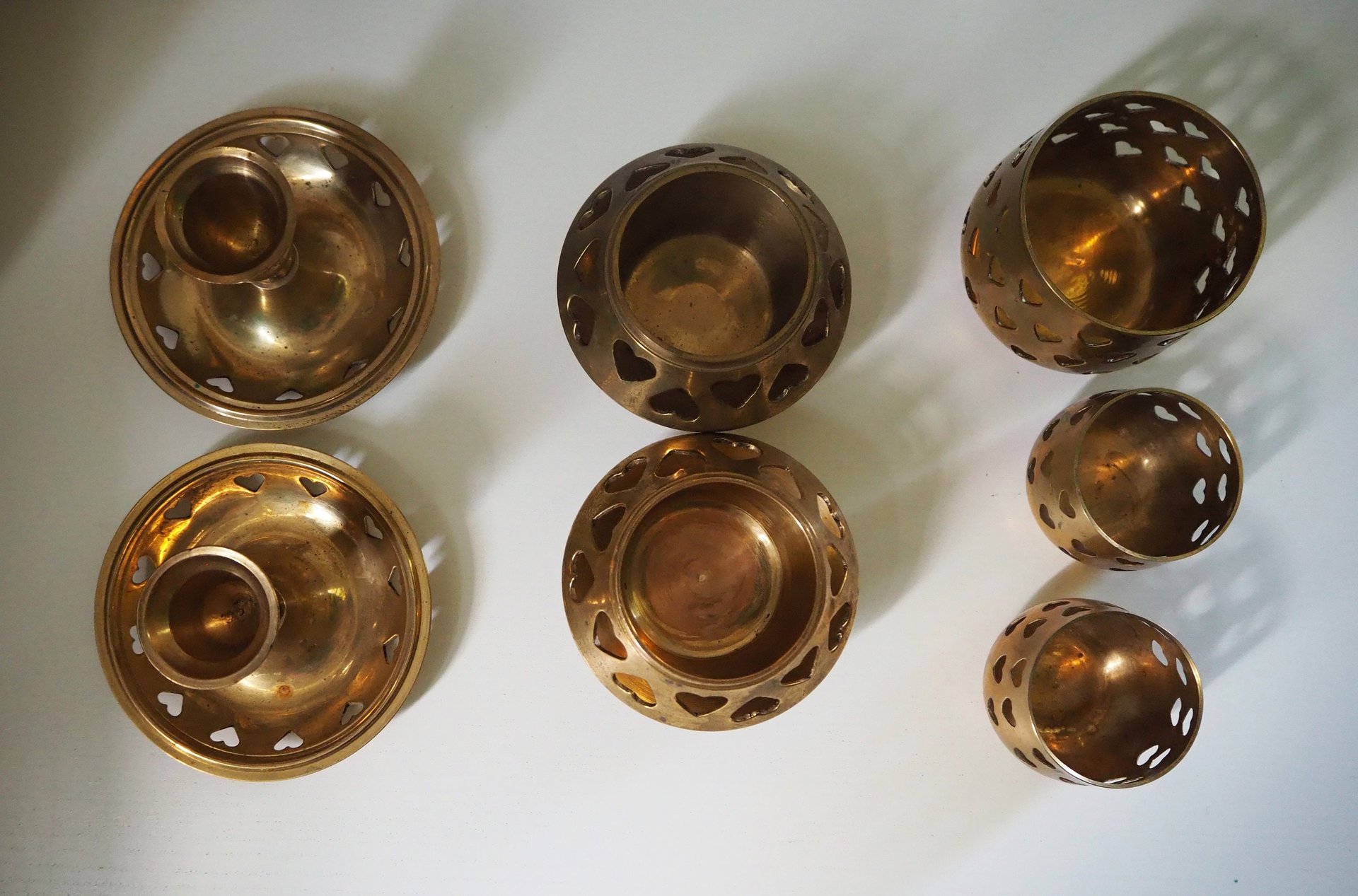 Vintage brass candle holder set | Heart candleholders | Vintage brass candlestick holders | Brass tealight holders | Candleholder sets