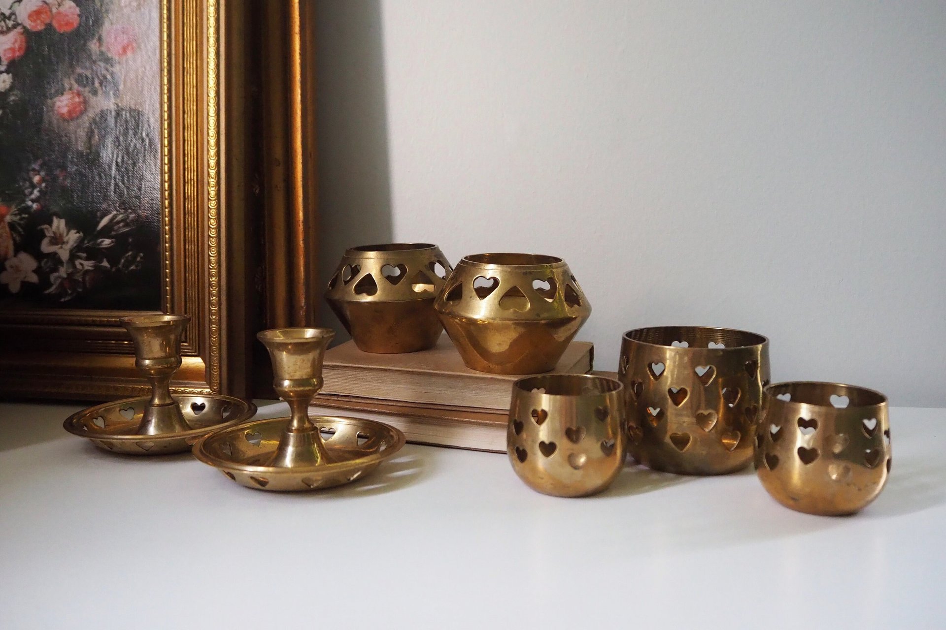 Vintage brass candle holder set | Heart candleholders | Vintage brass candlestick holders | Brass tealight holders | Candleholder sets