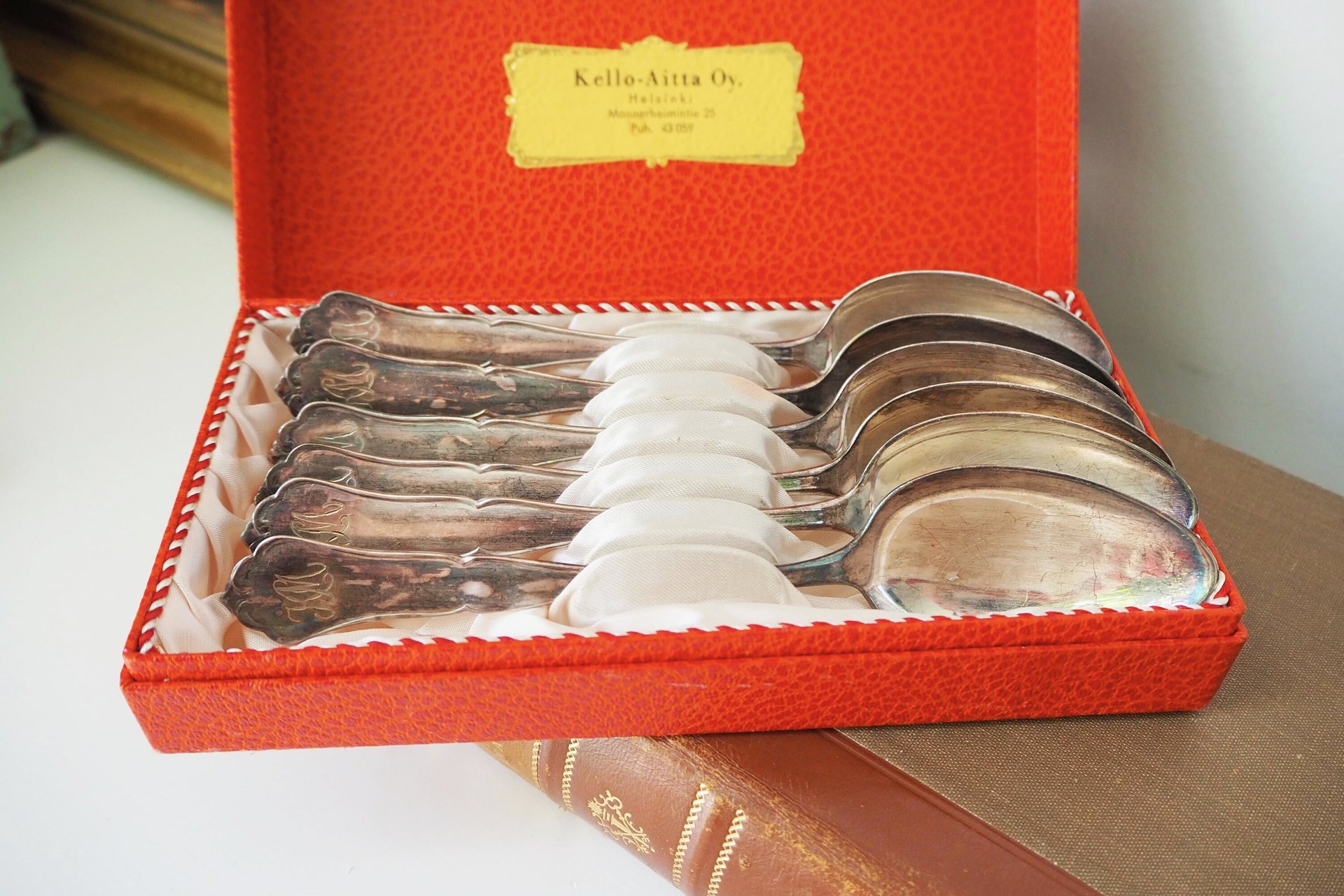 Set of six vintage tablespoons | Vintage silver plated tablespoons | Vintage engraved spoons | Vintage alpacca silver tablespoons