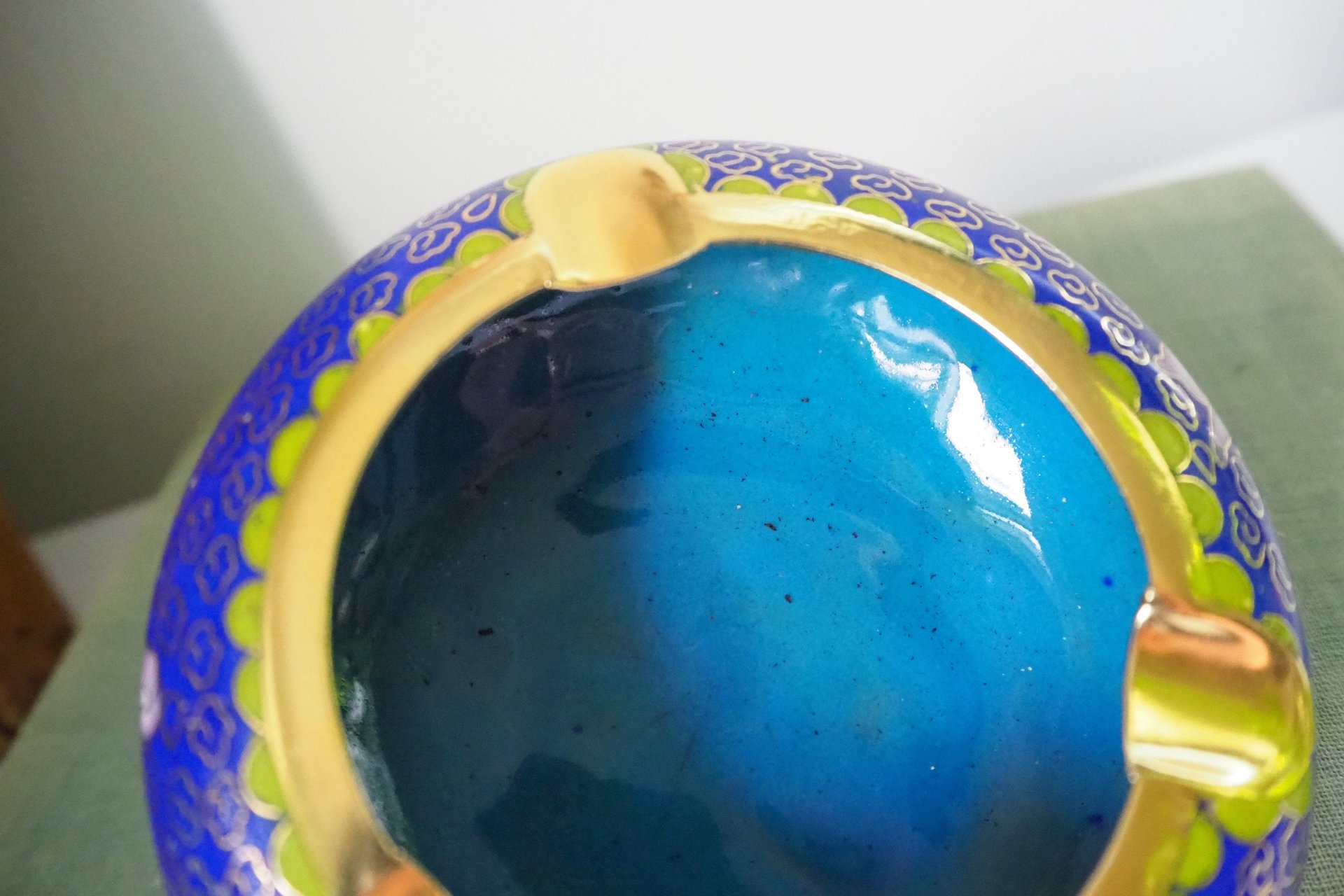 Vintage Cloisonné ashtray | Enameled brass ashtray | Vintage ashtray | Cloisonné ashtray