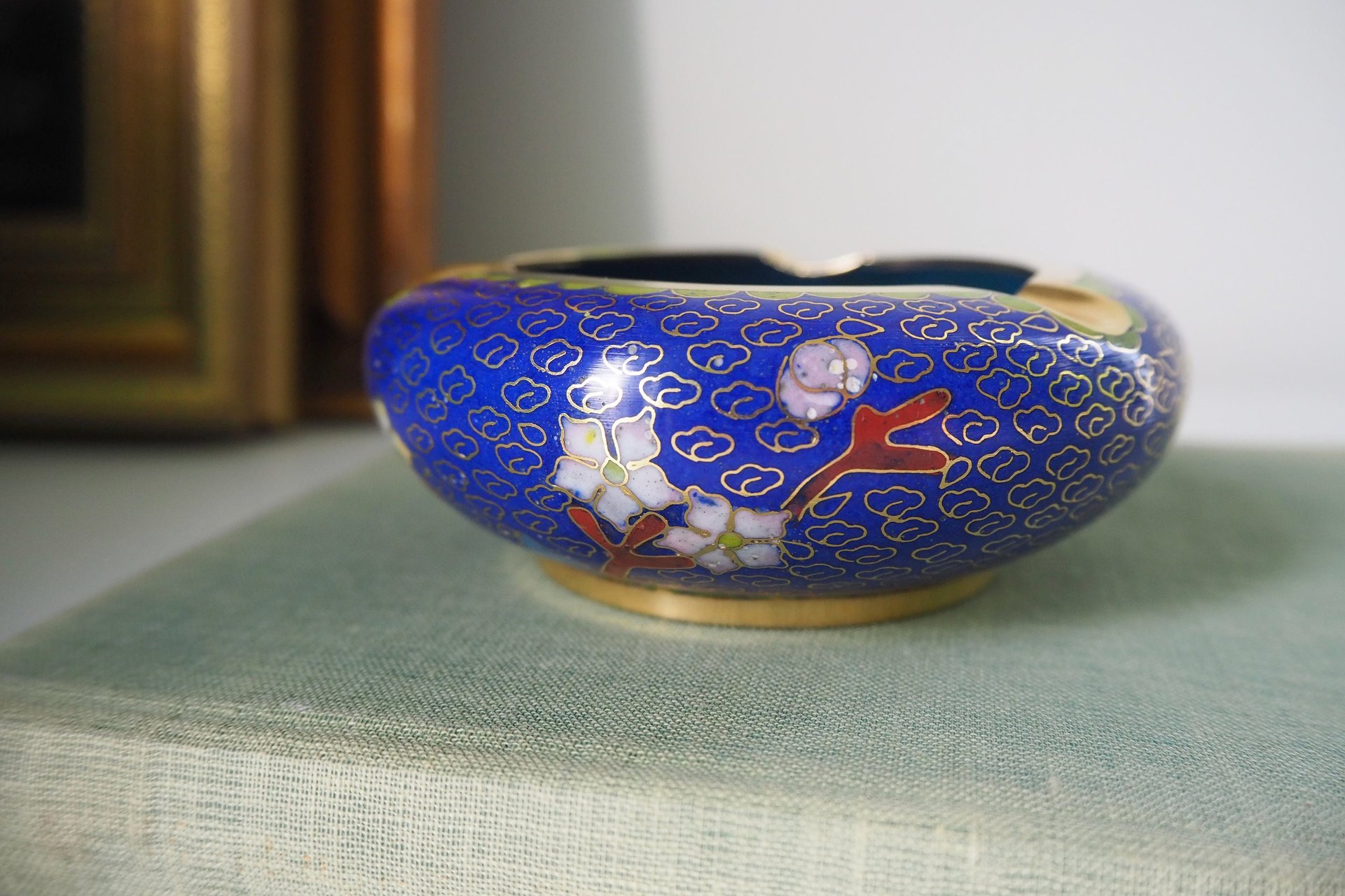 Vintage Cloisonné ashtray | Enameled brass ashtray | Vintage ashtray | Cloisonné ashtray